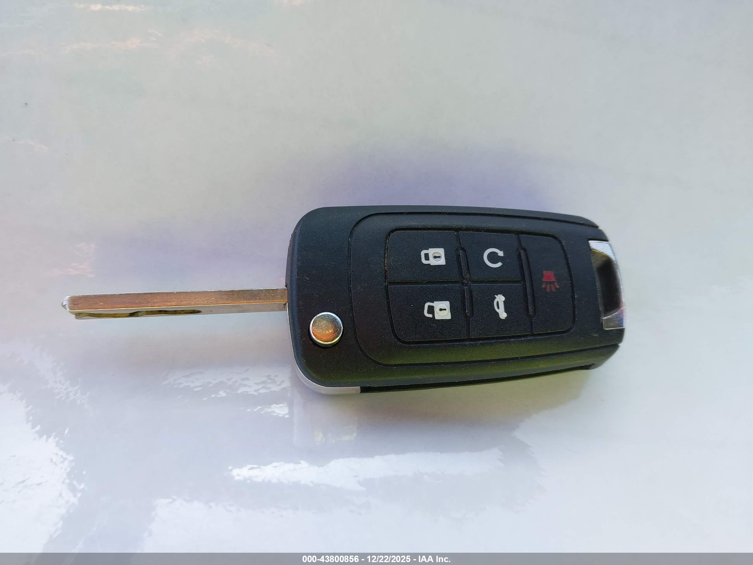 CHEVROLET EQUINOX image 11