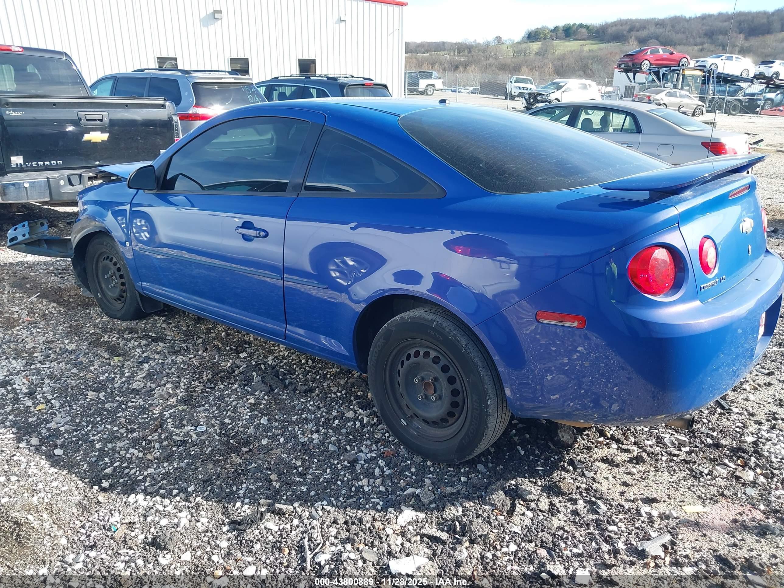 CHEVROLET COBALT image 3