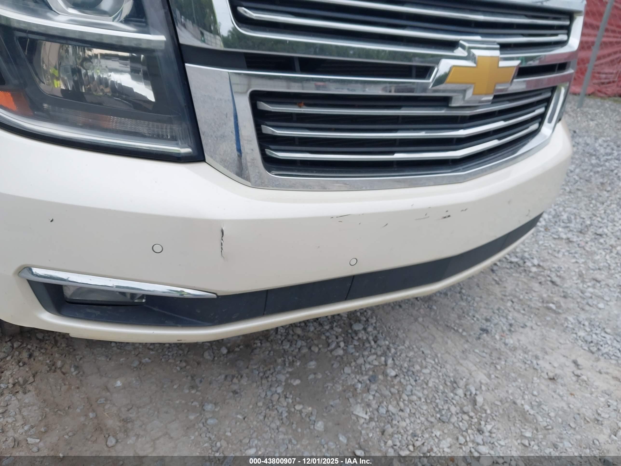 CHEVROLET TAHOE image 6