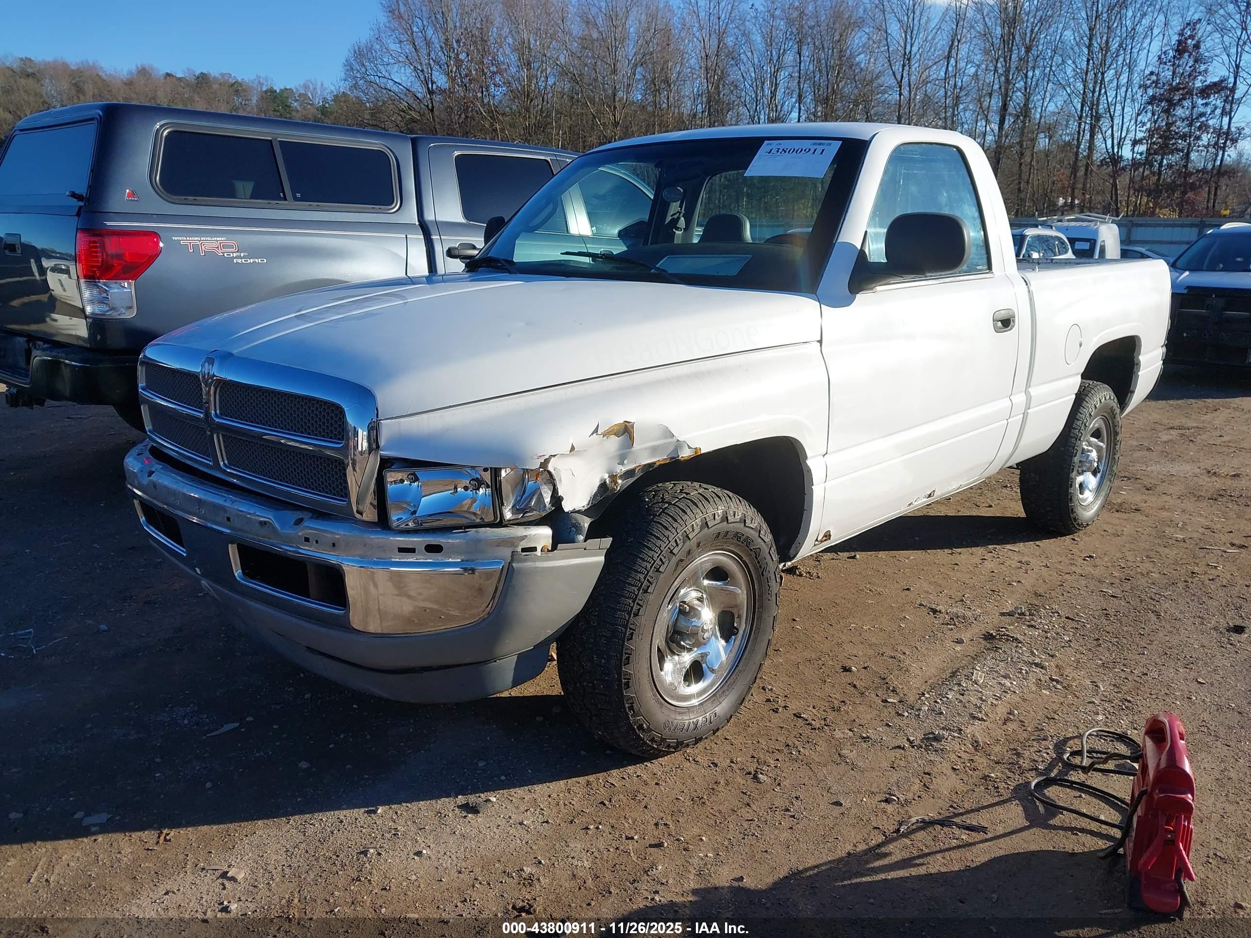 DODGE RAM image 2