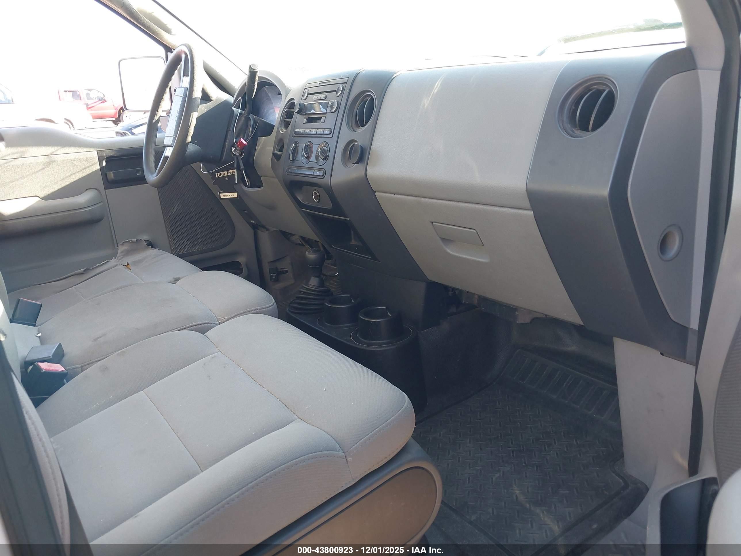 FORD F-150 image 5