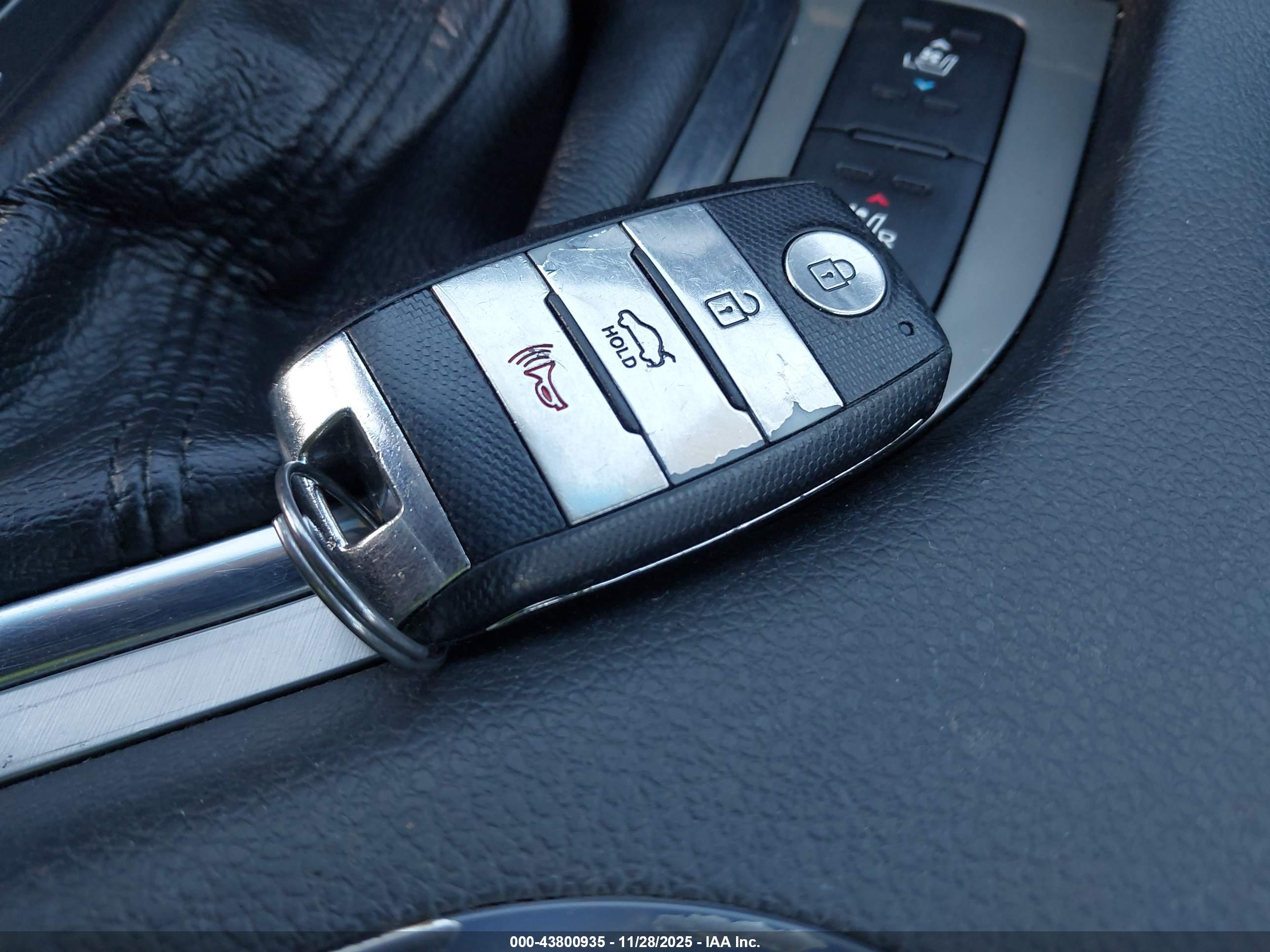 KIA OPTIMA image 11
