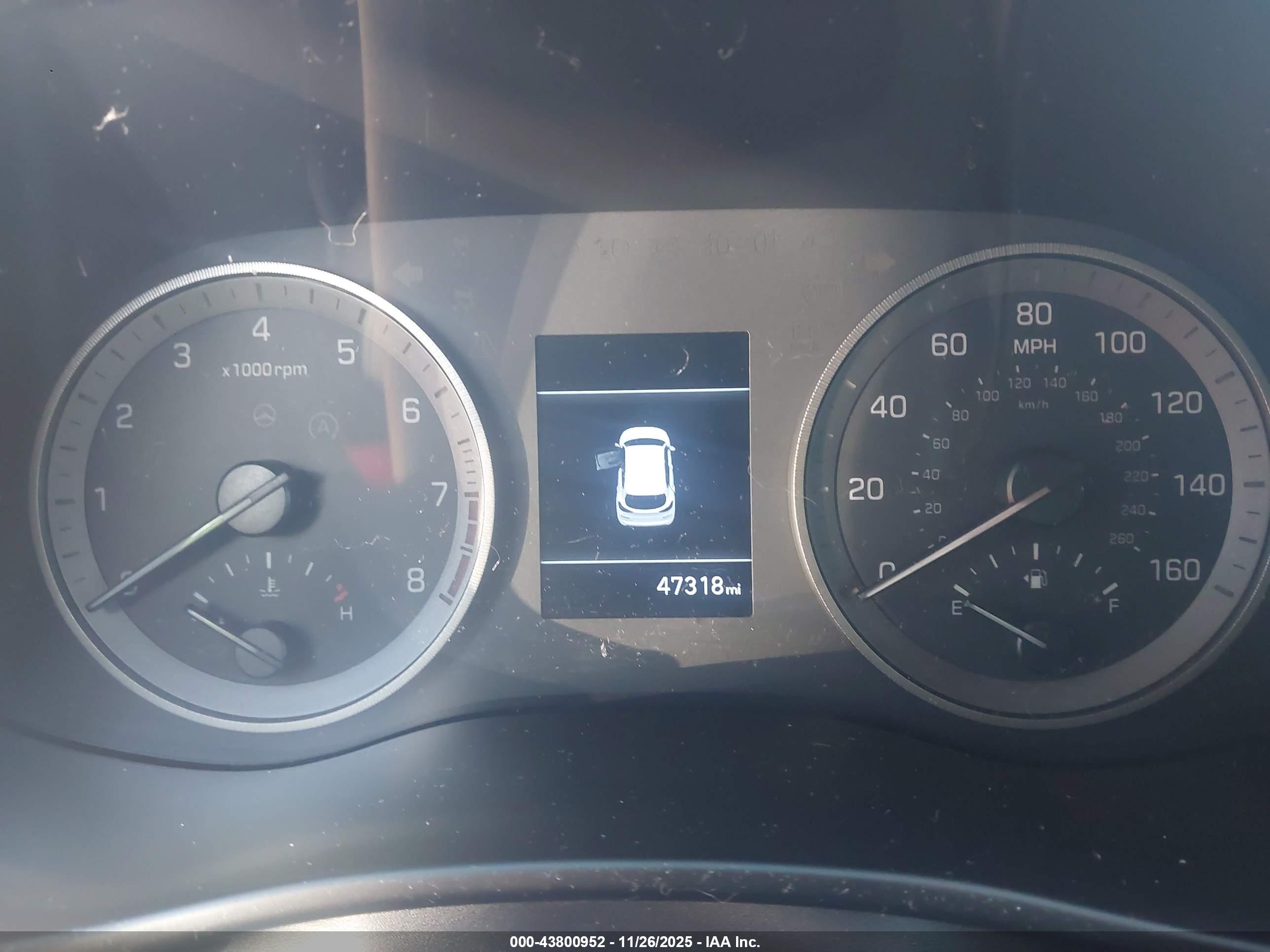 HYUNDAI TUCSON image 7