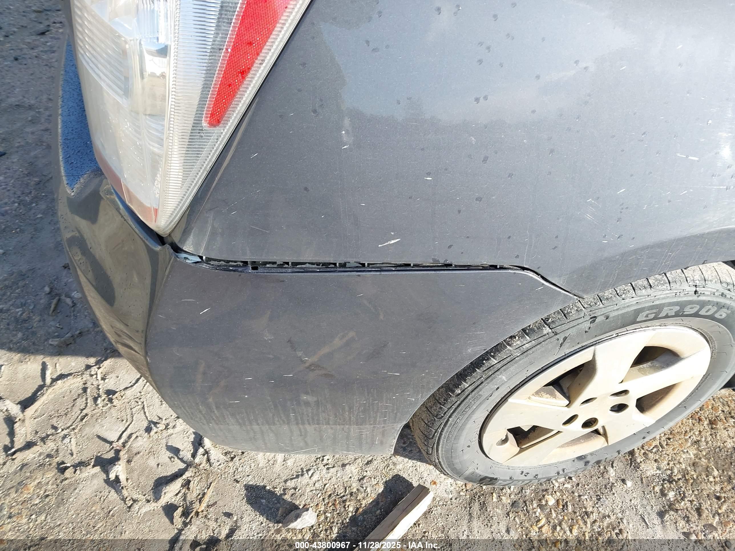 TOYOTA PRIUS image 6