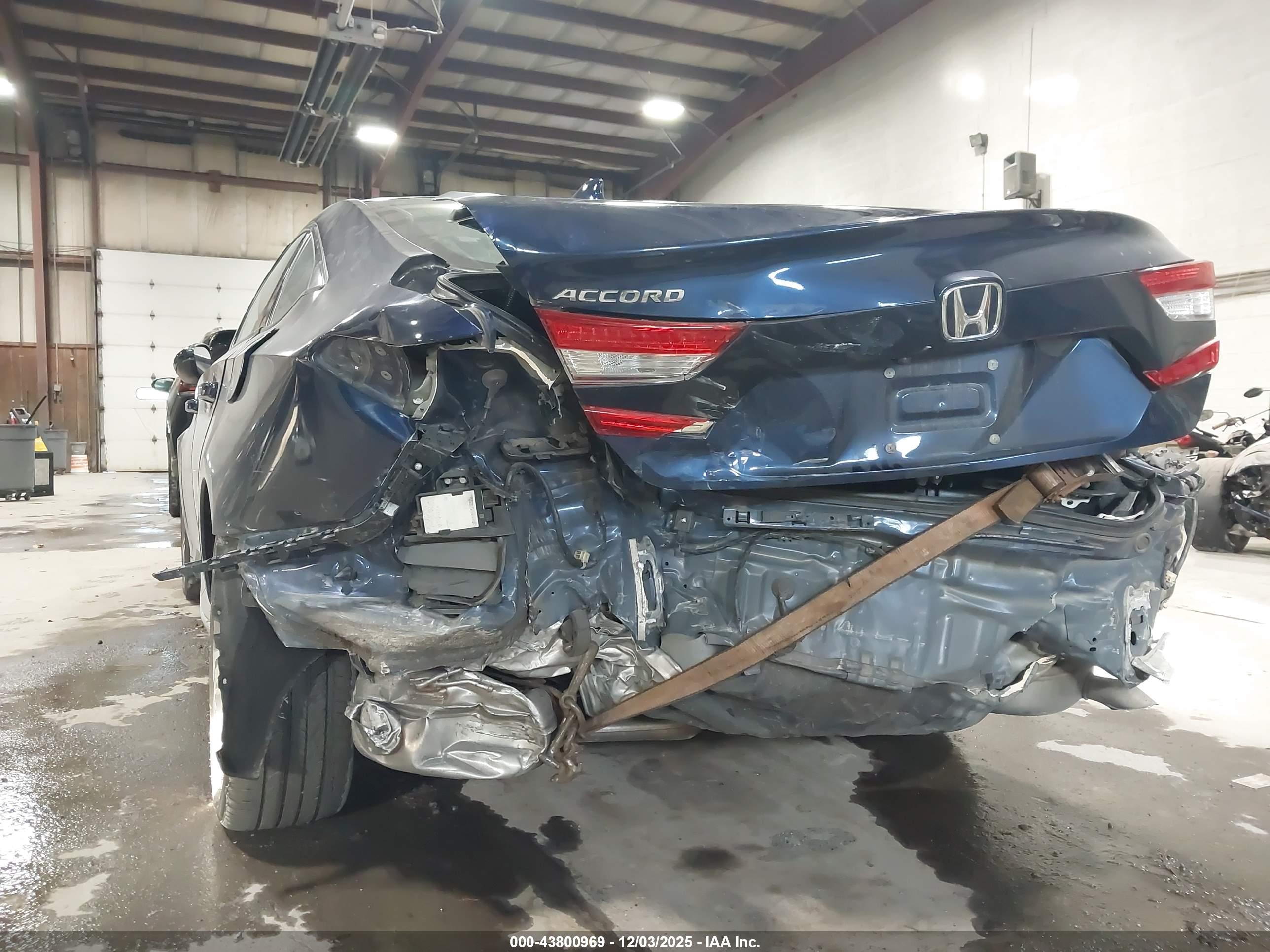 HONDA ACCORD image 6