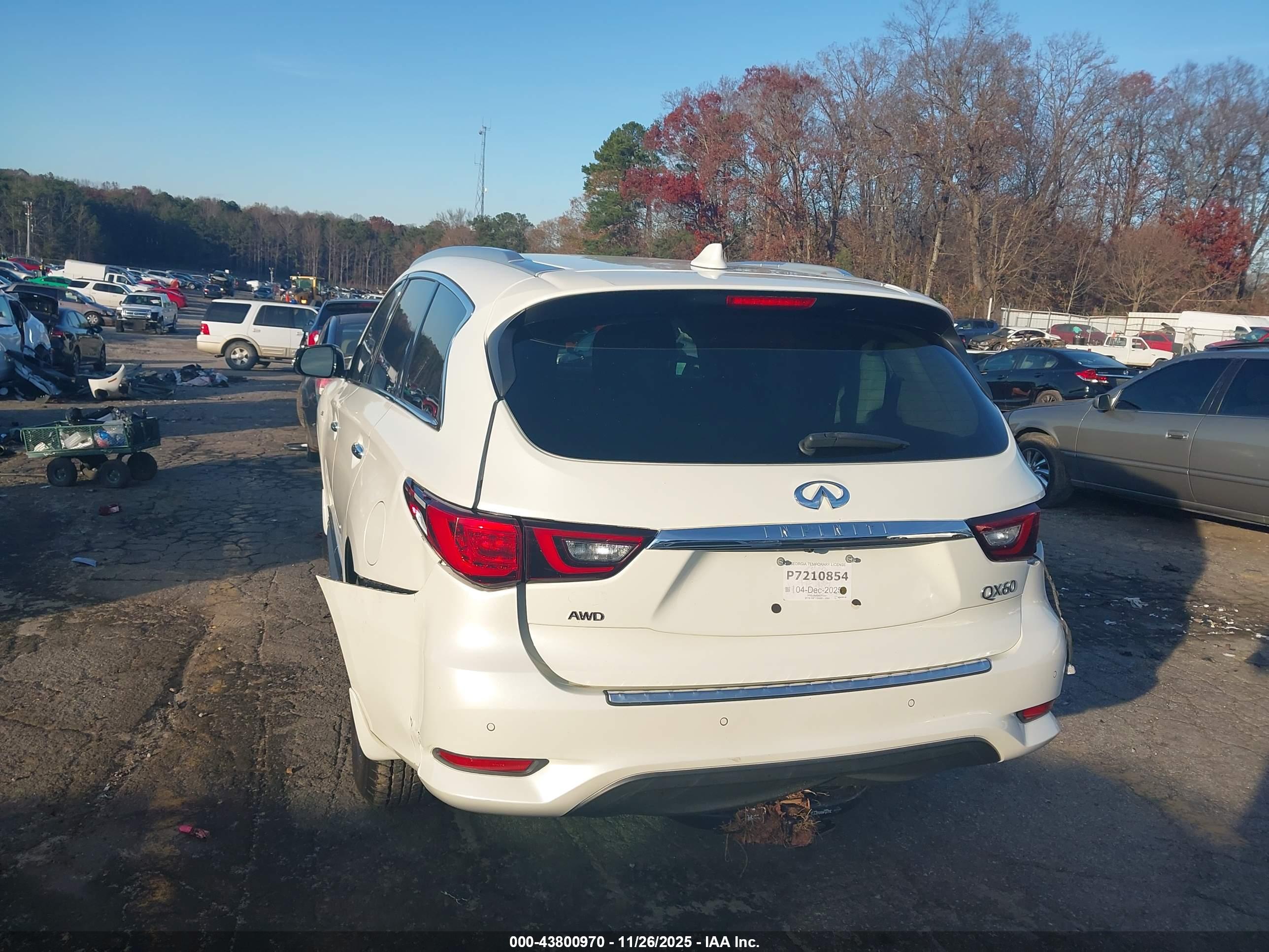 INFINITI QX60 image 3
