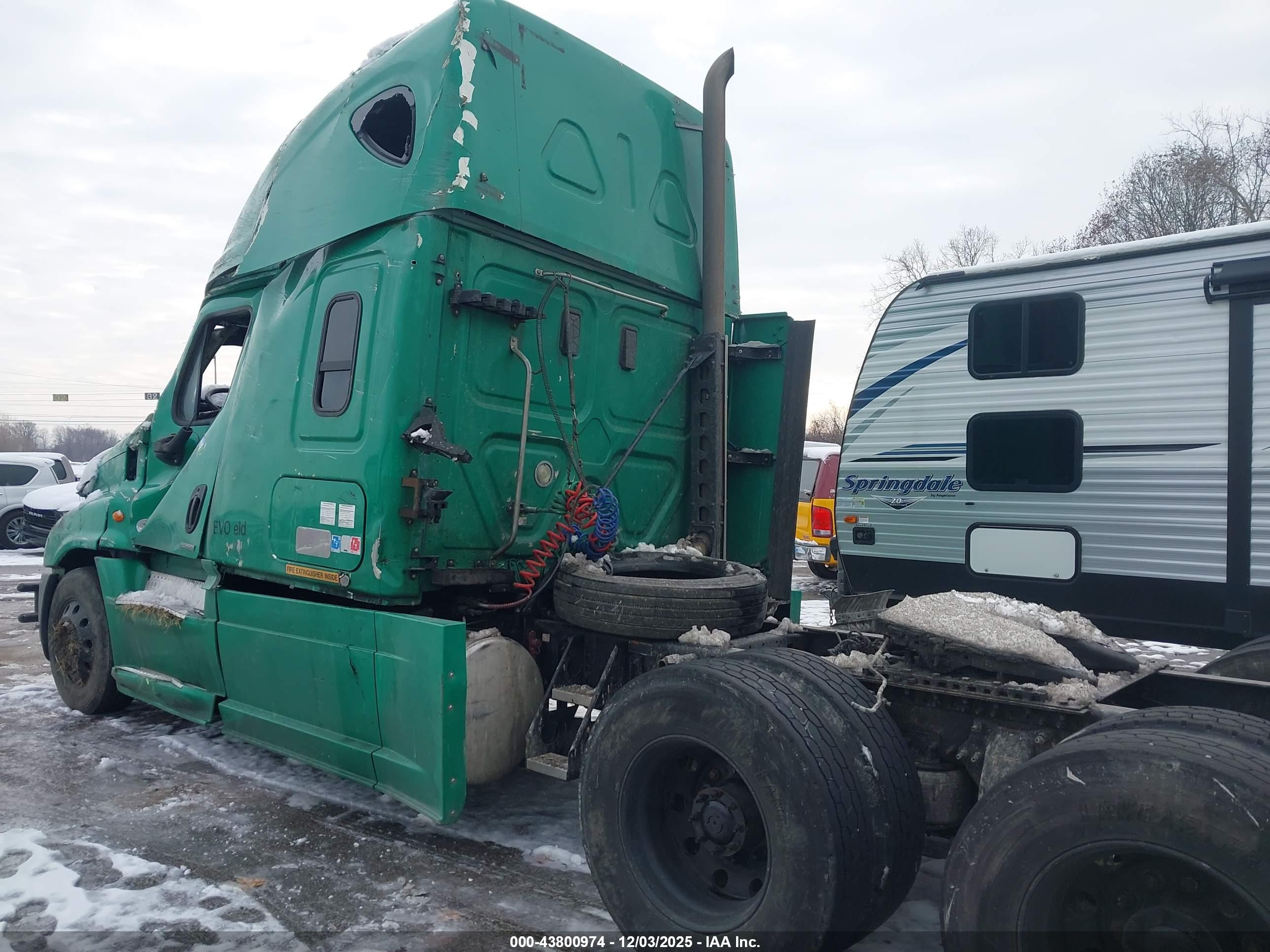 FREIGHTLINER CASCADIA image 3