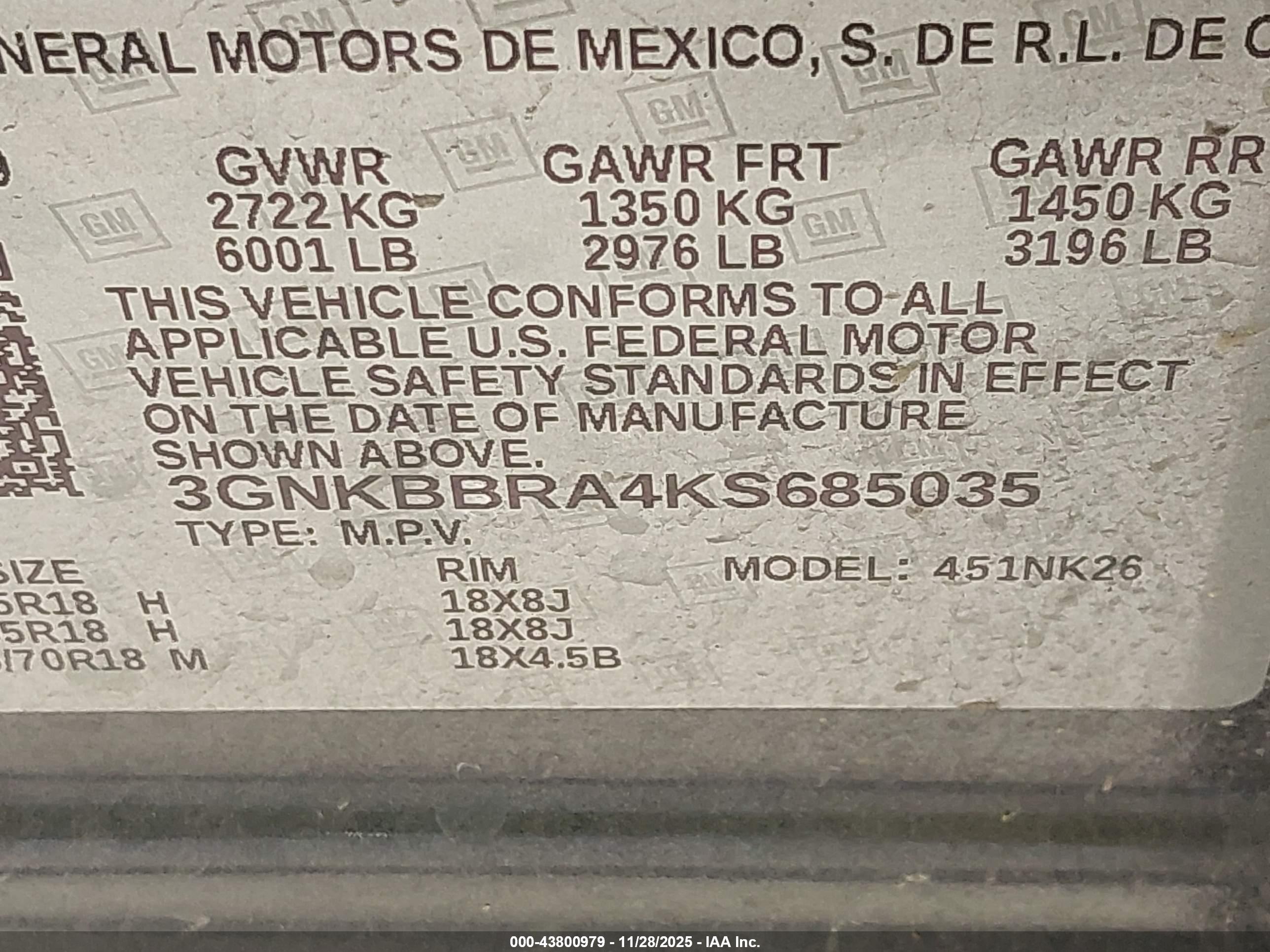 CHEVROLET BLAZER image 9