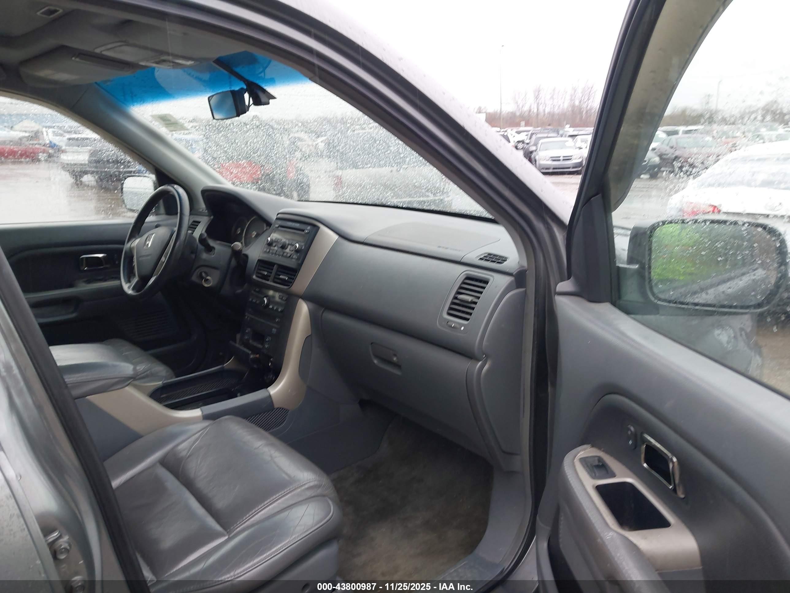 HONDA PILOT image 5