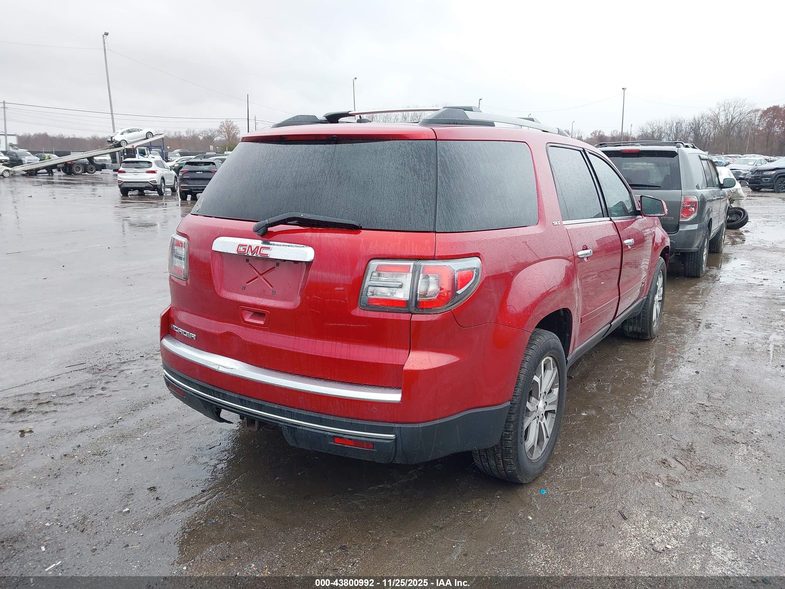 GMC ACADIA image 4
