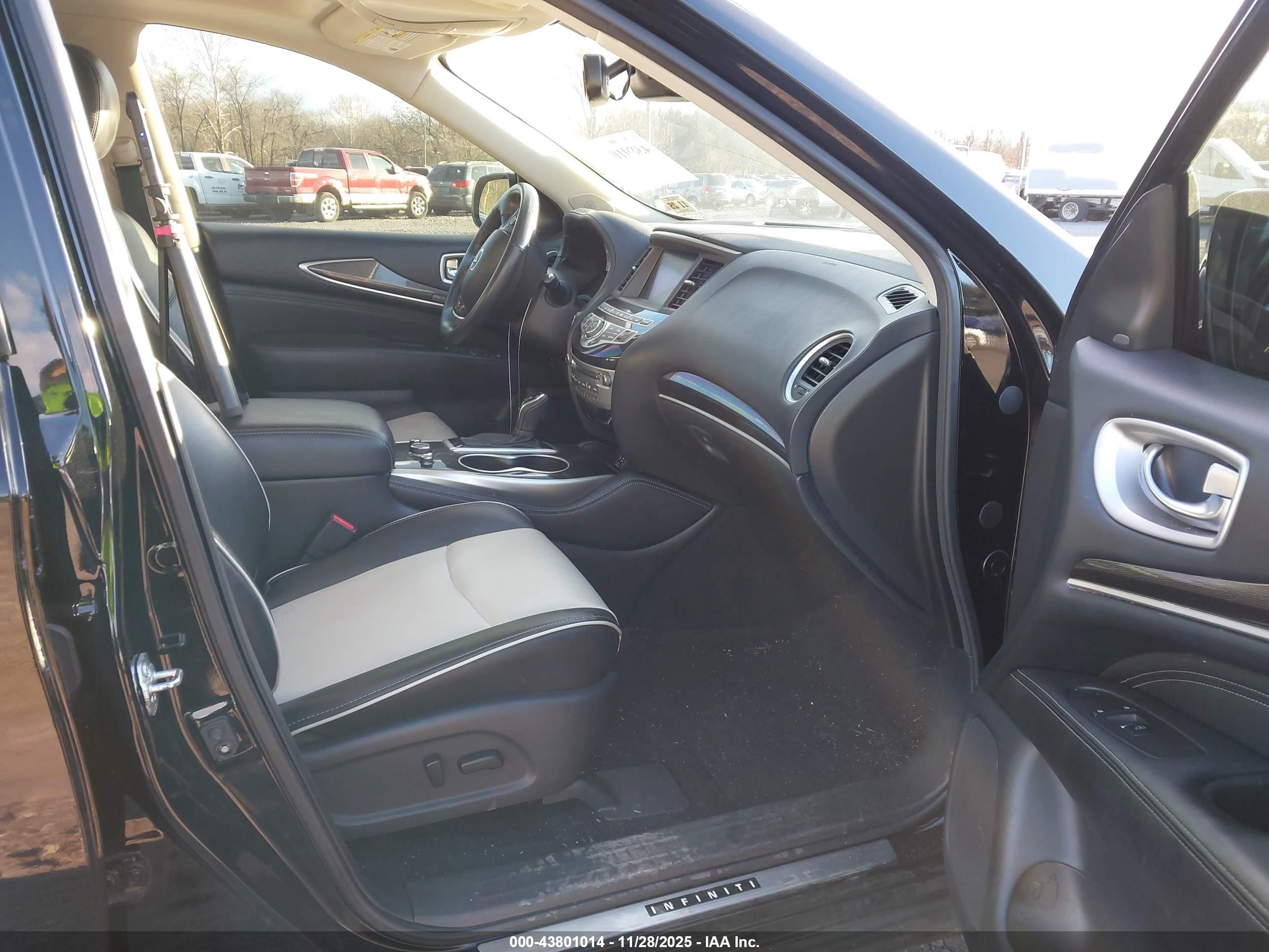 INFINITI QX60 image 5