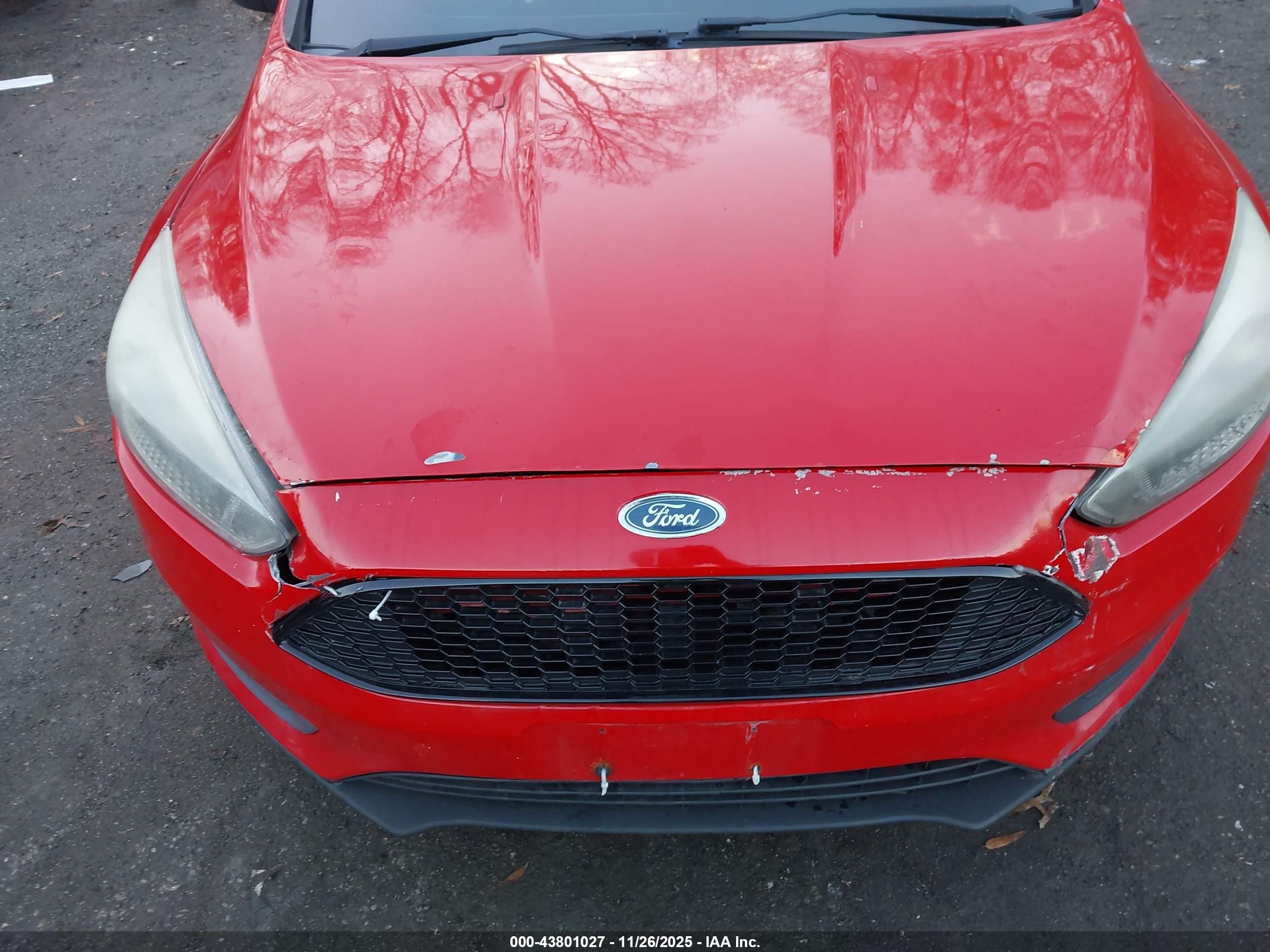FORD FOCUS image 6