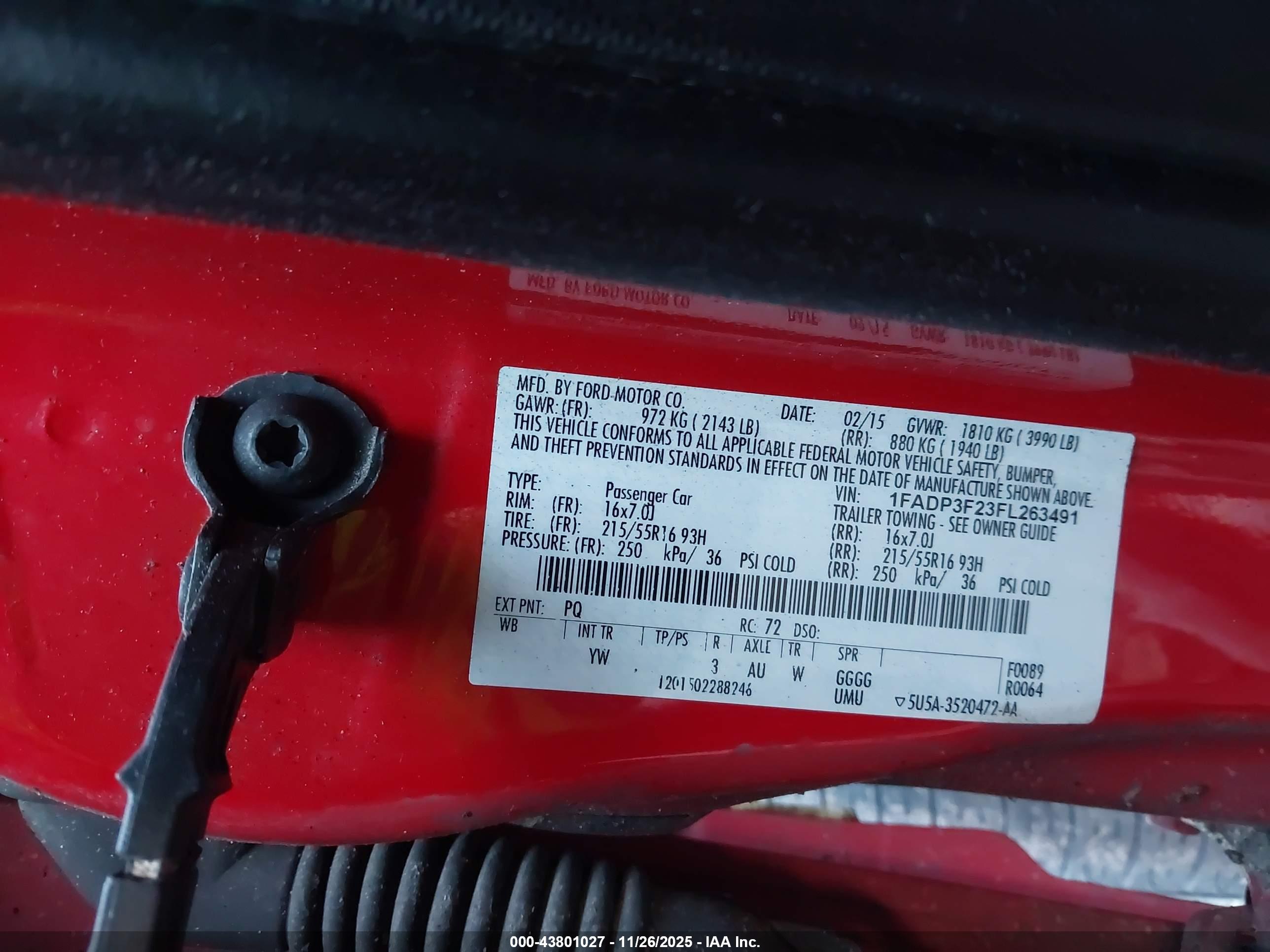 FORD FOCUS image 9