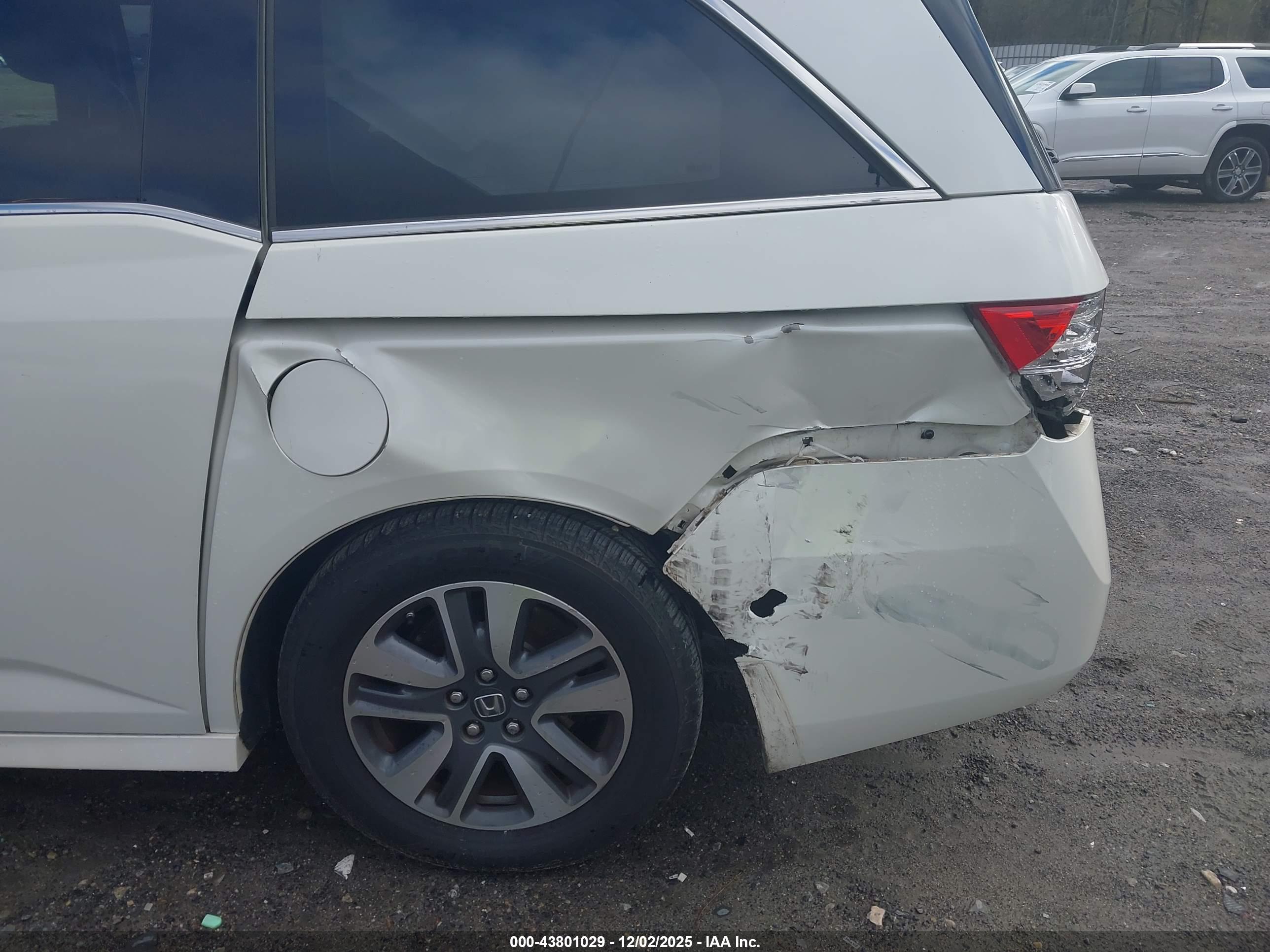 HONDA ODYSSEY image 6