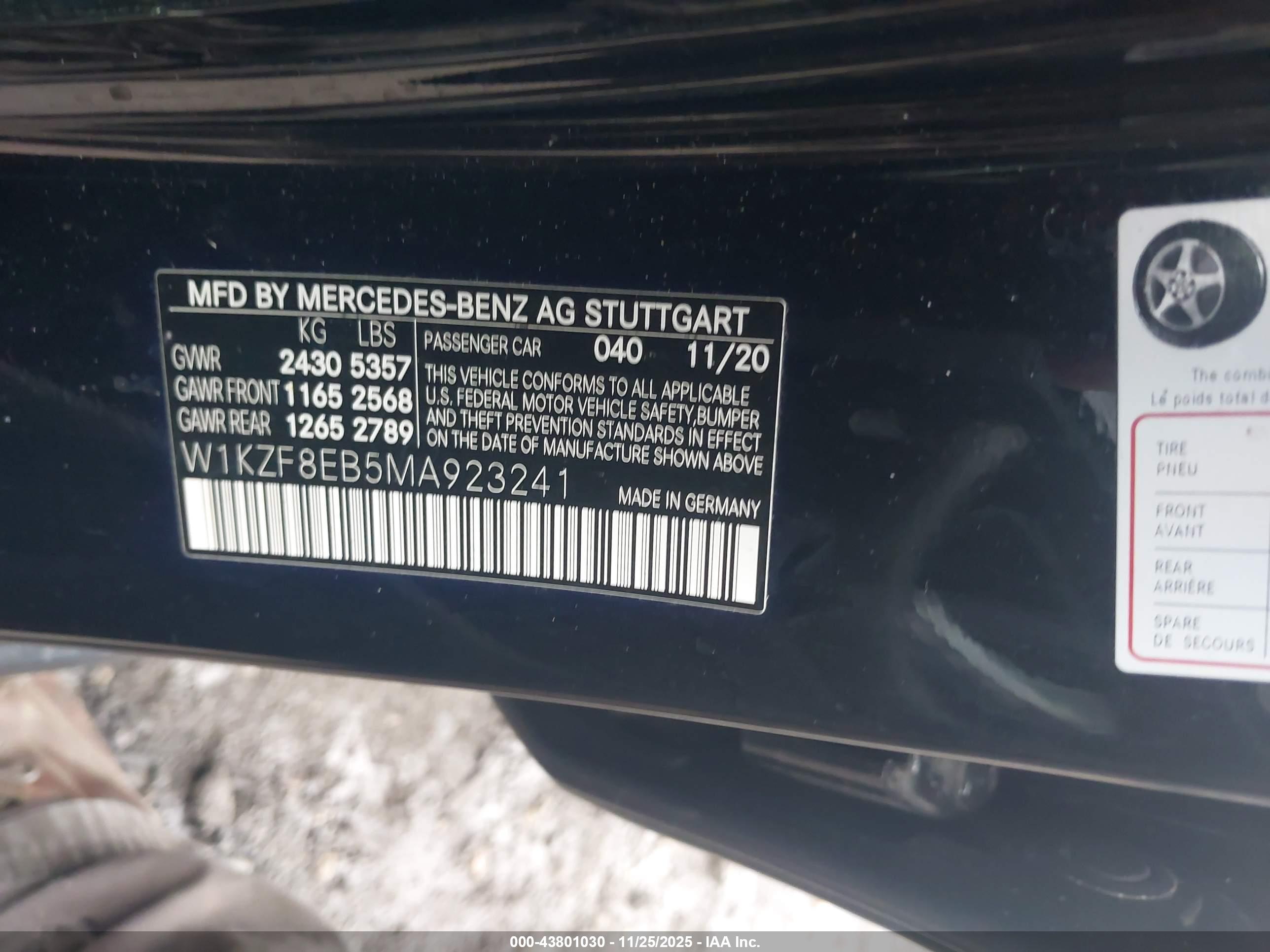 MERCEDES-BENZ E image 9