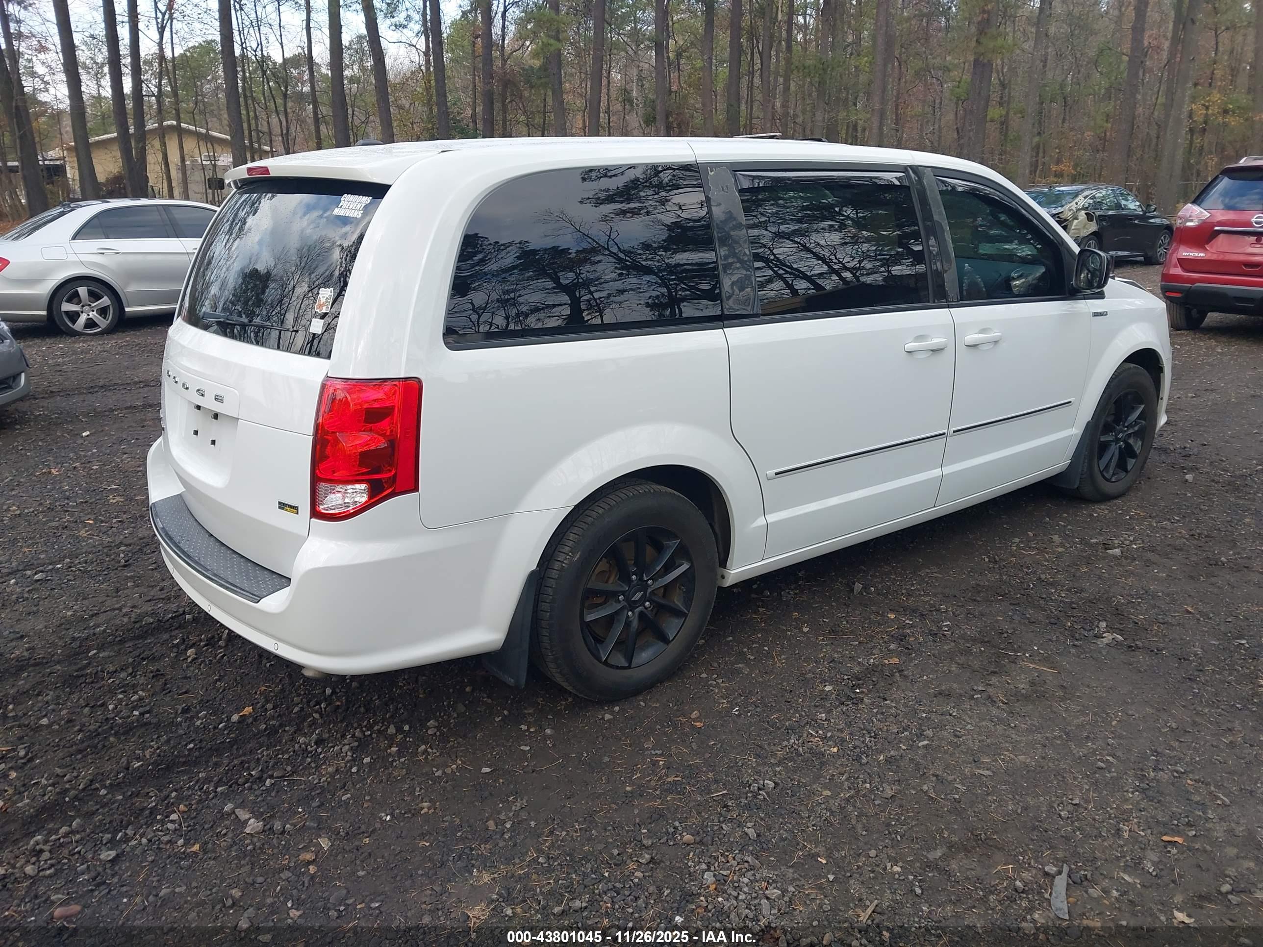 DODGE GRAND image 4