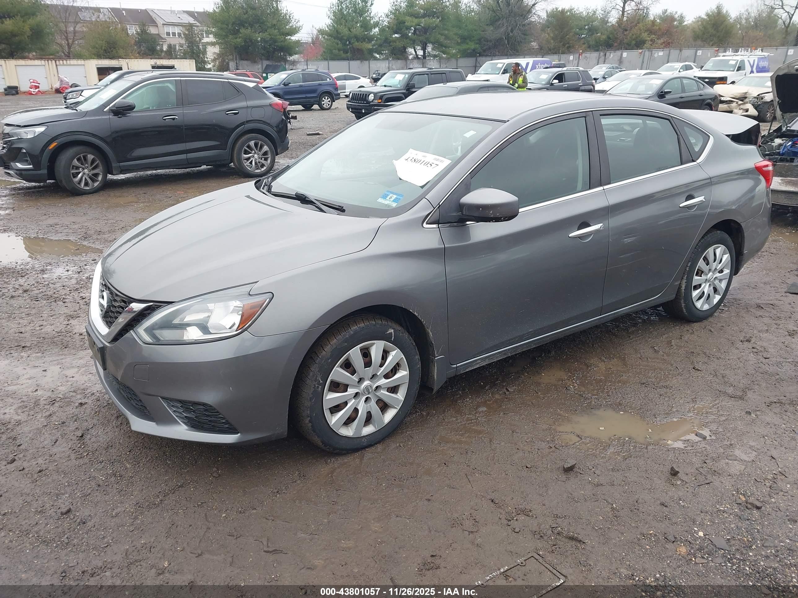 NISSAN SENTRA image 2
