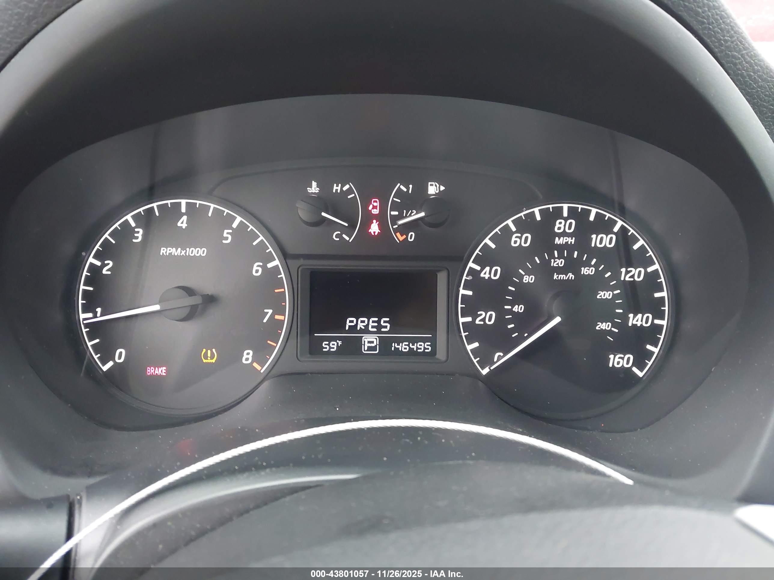 NISSAN SENTRA image 7