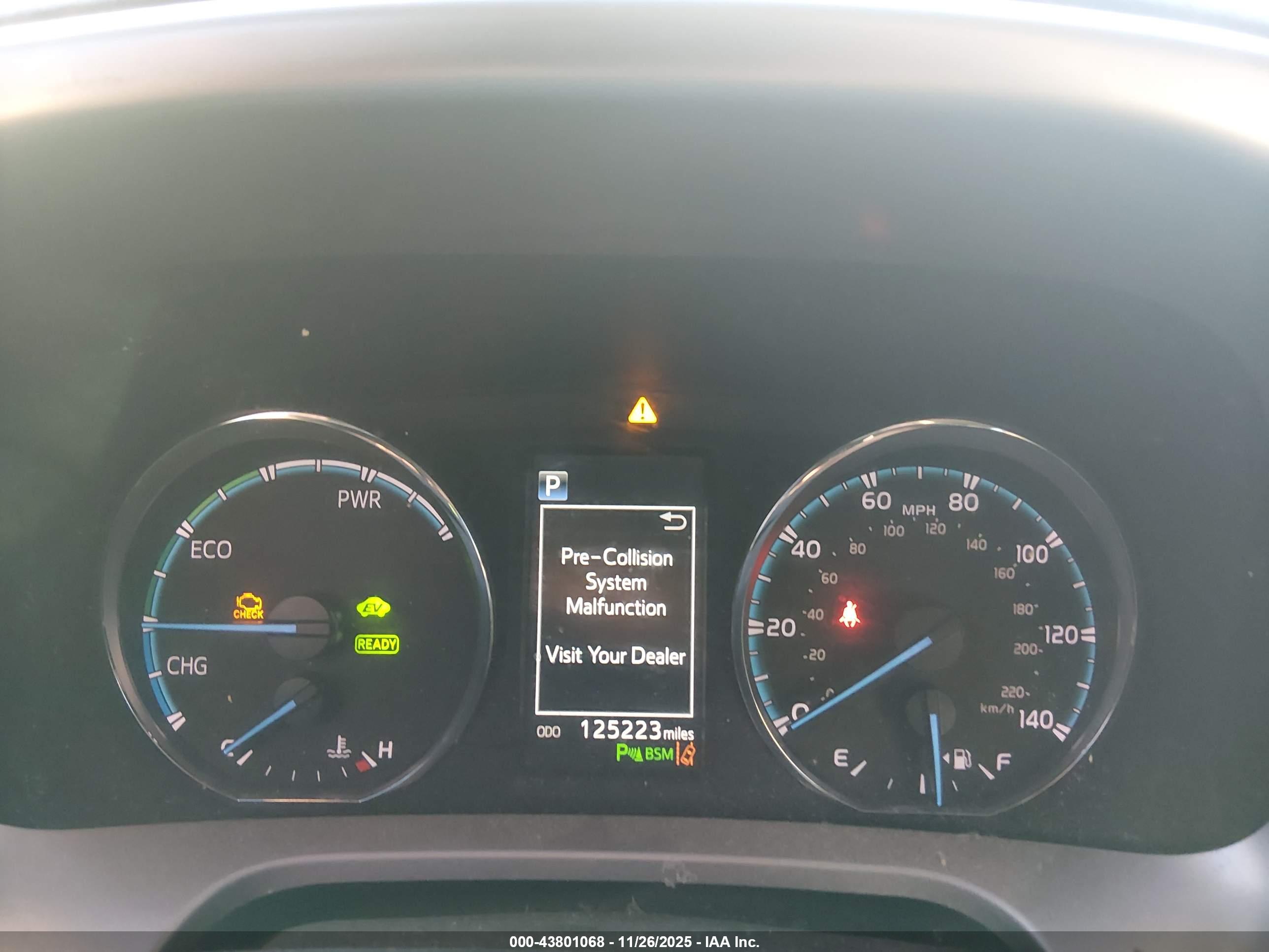 TOYOTA RAV4 image 7
