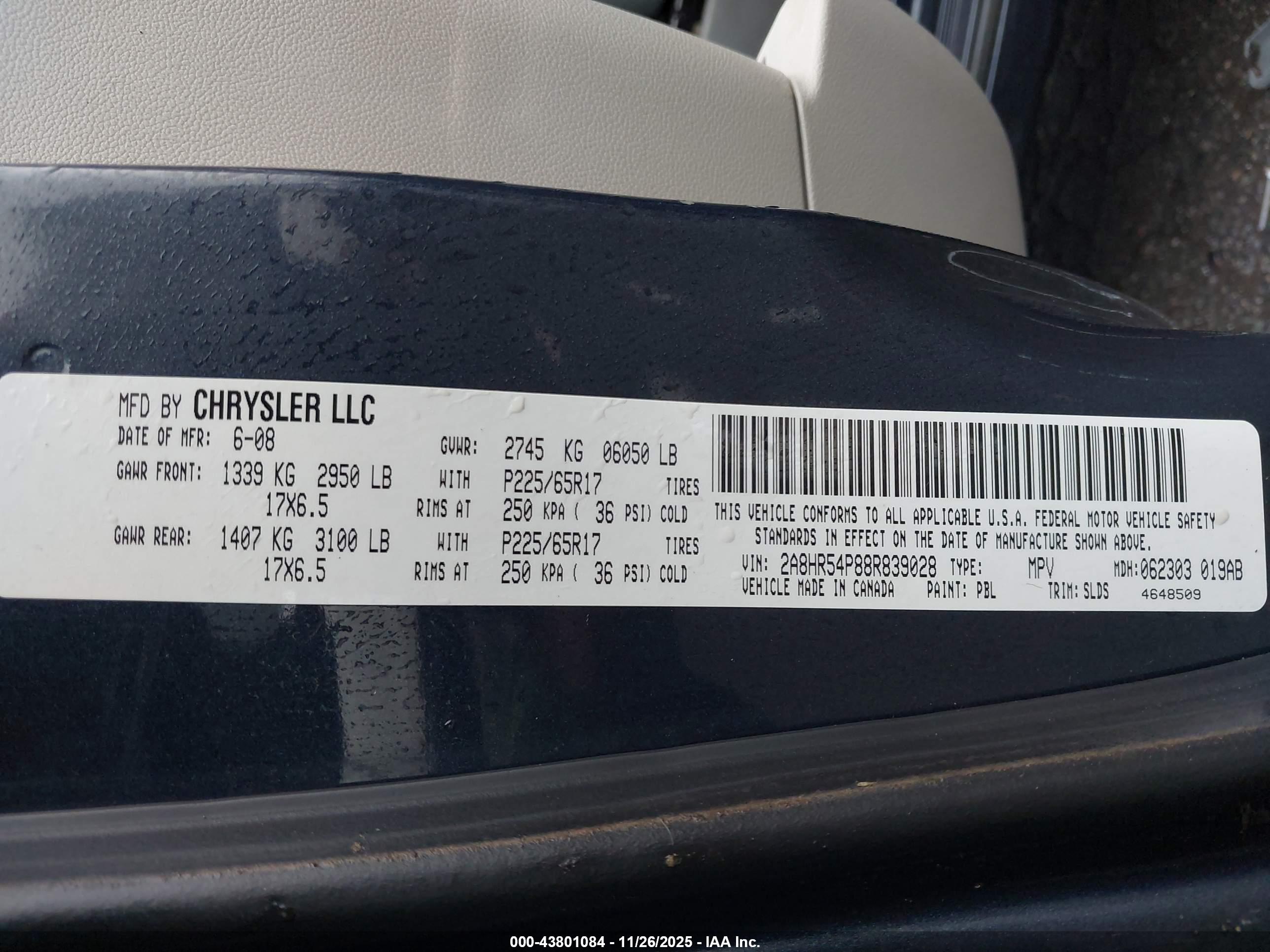 CHRYSLER TOWN image 9