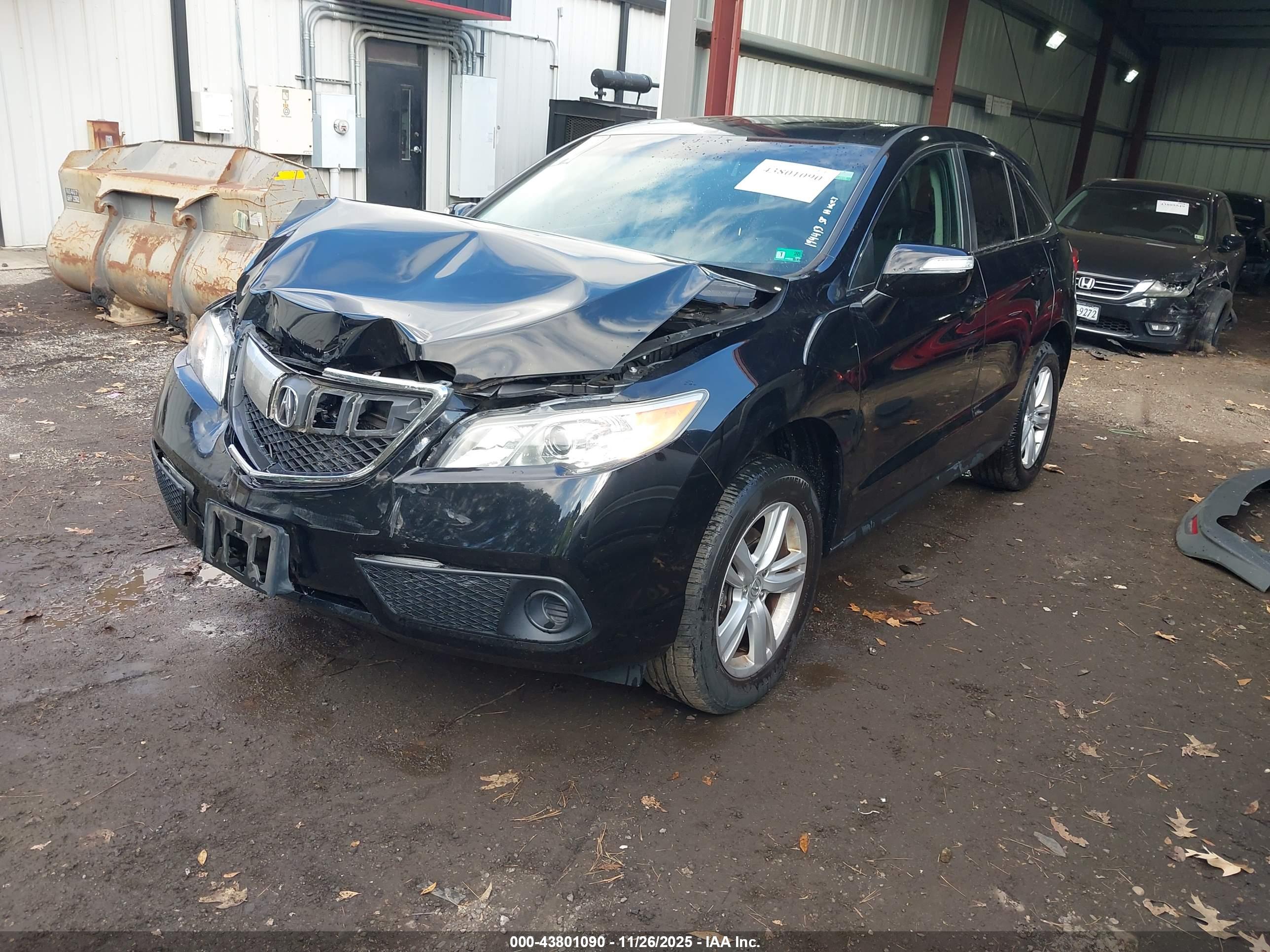 ACURA RDX image 2