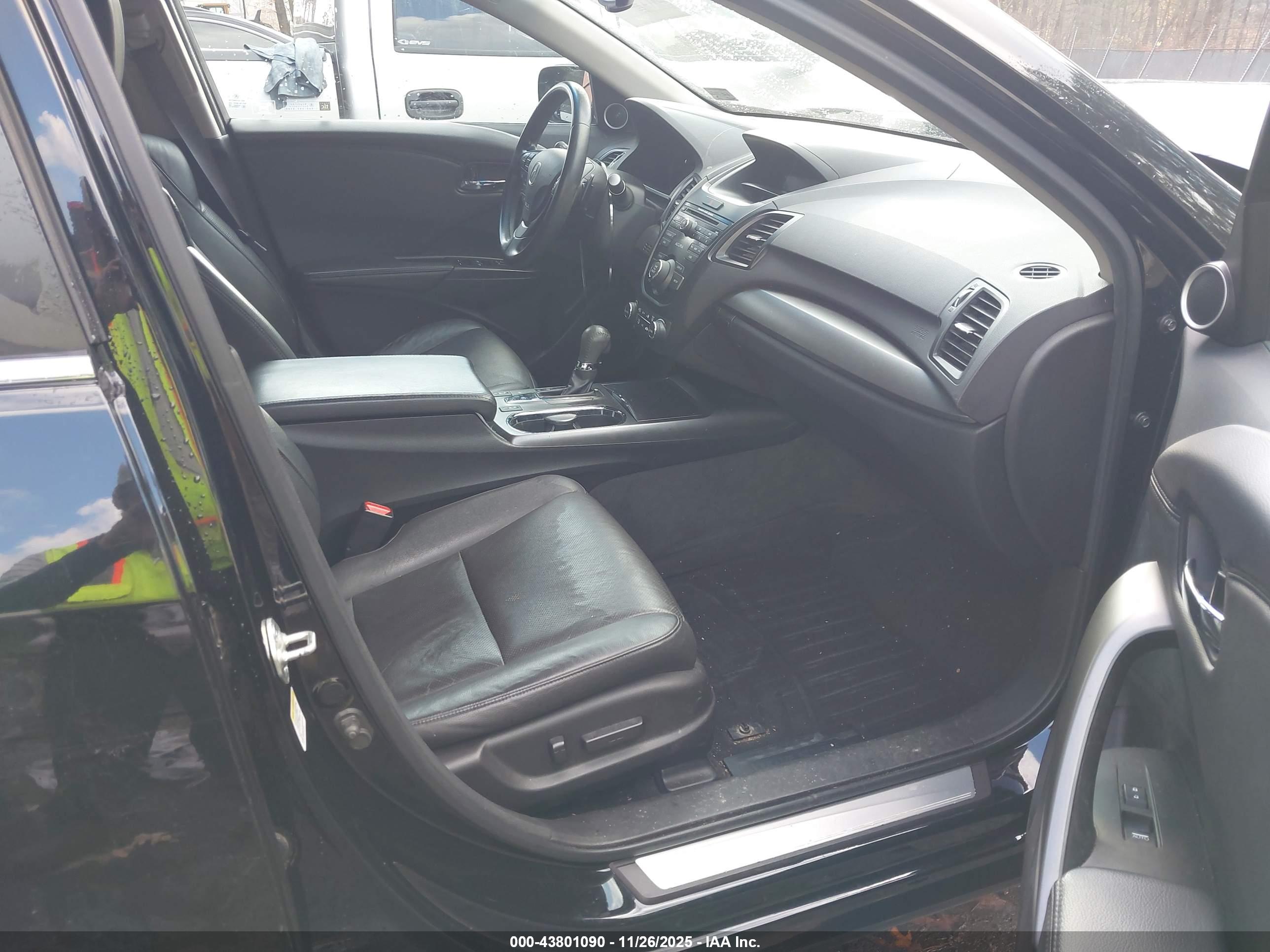 ACURA RDX image 5
