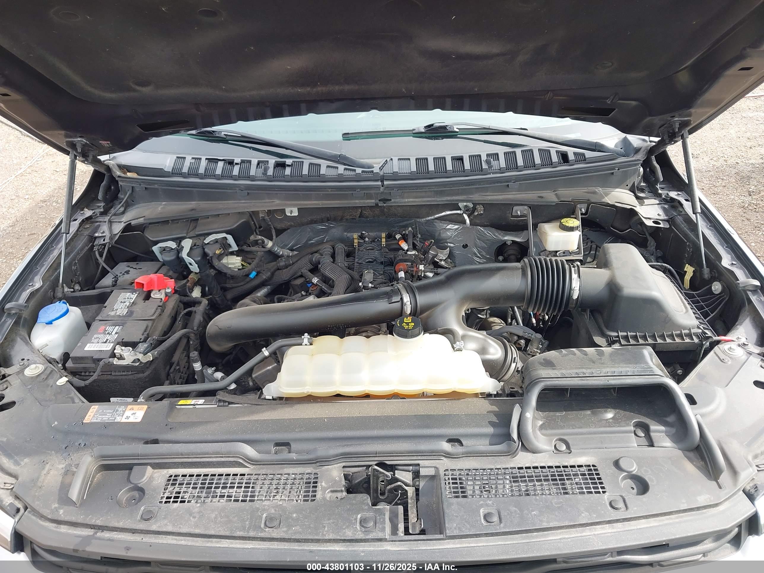 FORD EXPEDITION image 10