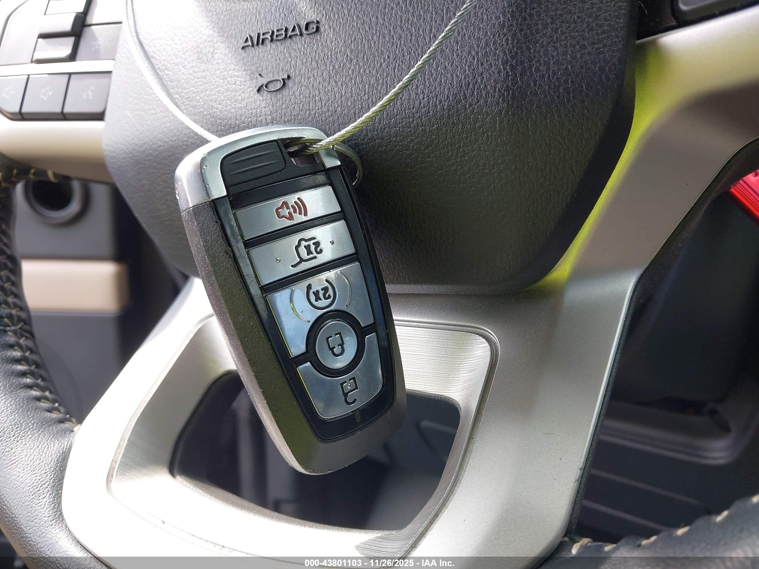 FORD EXPEDITION image 11