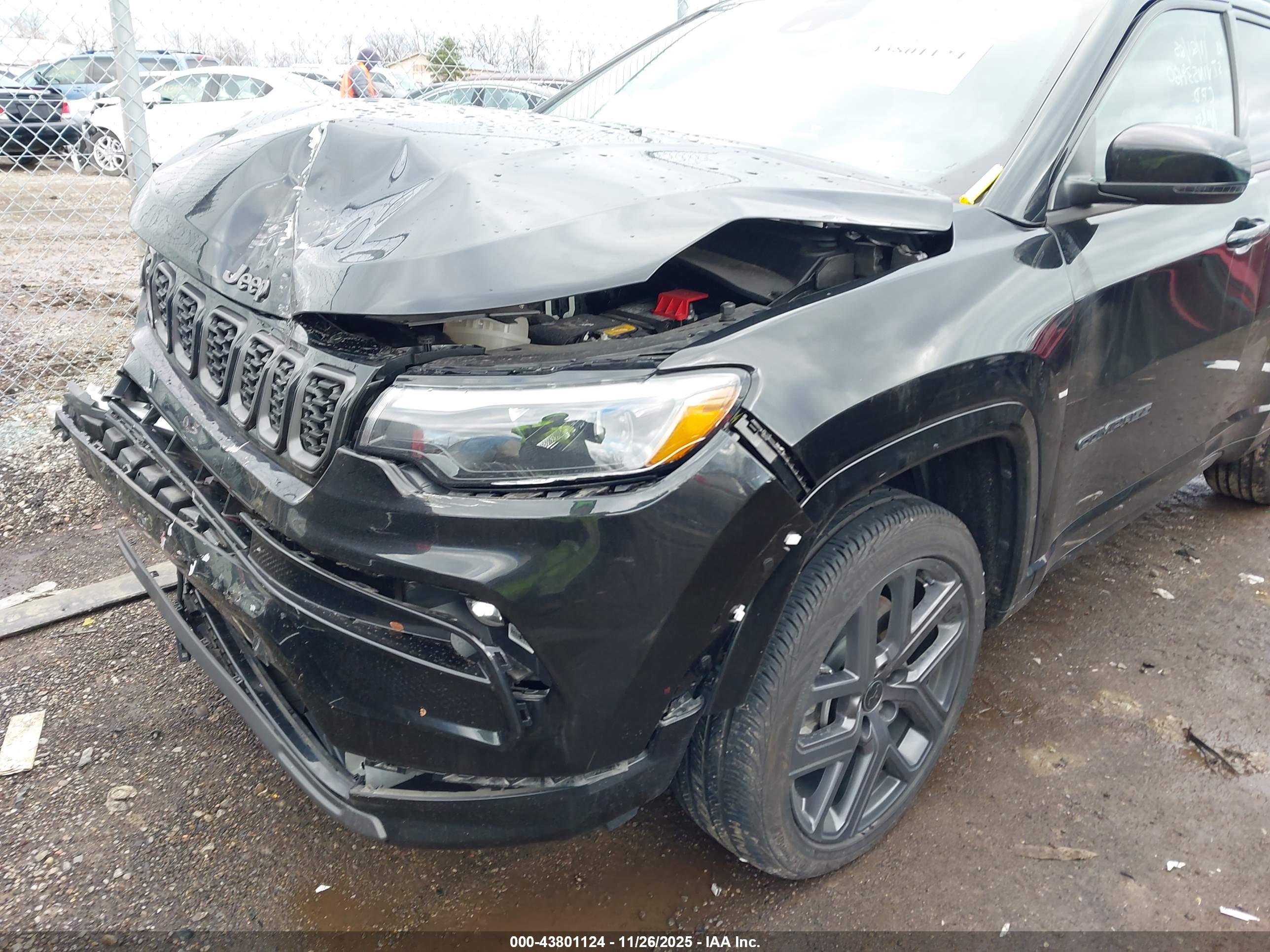 JEEP COMPASS image 6