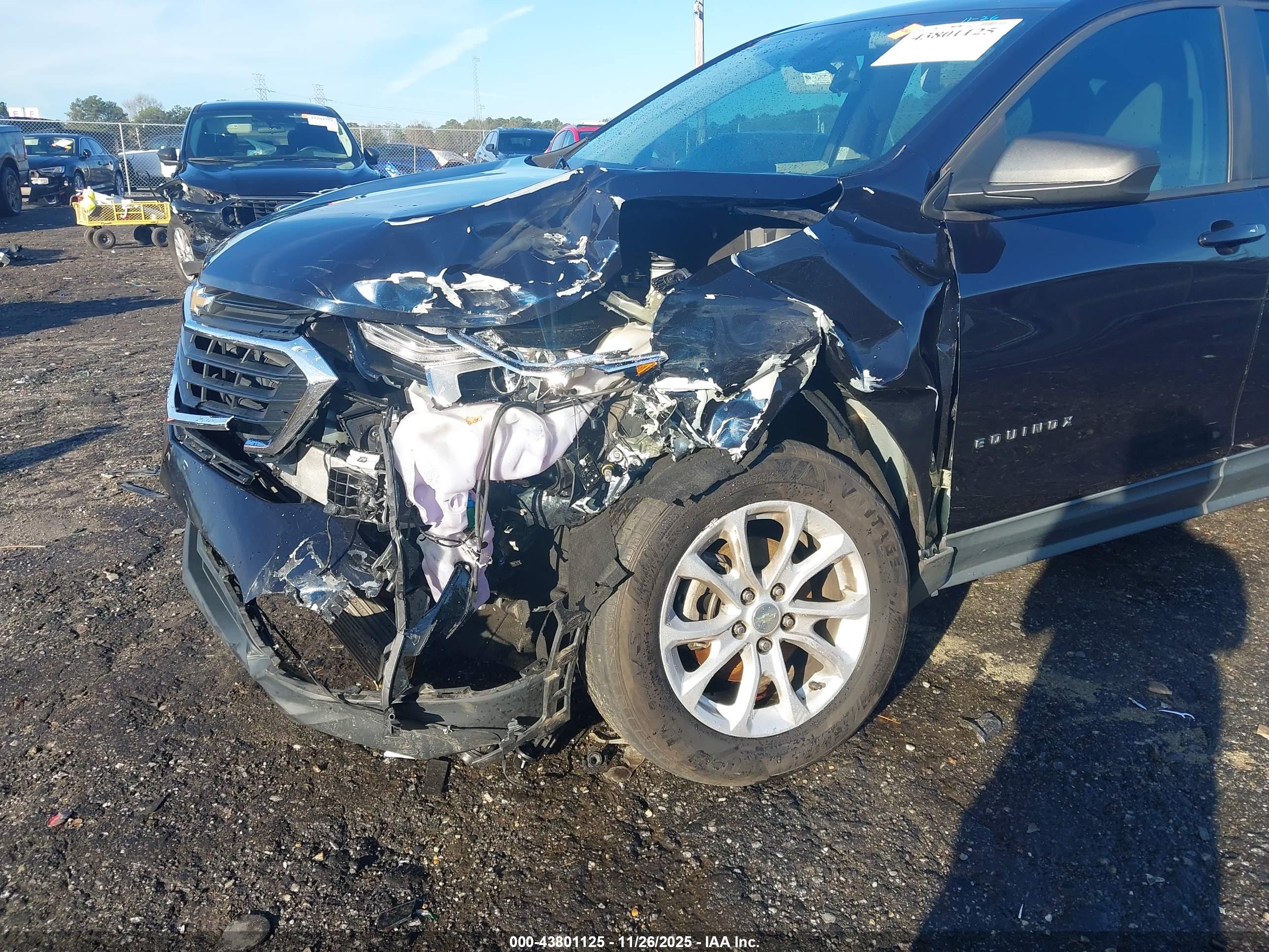 CHEVROLET EQUINOX image 6