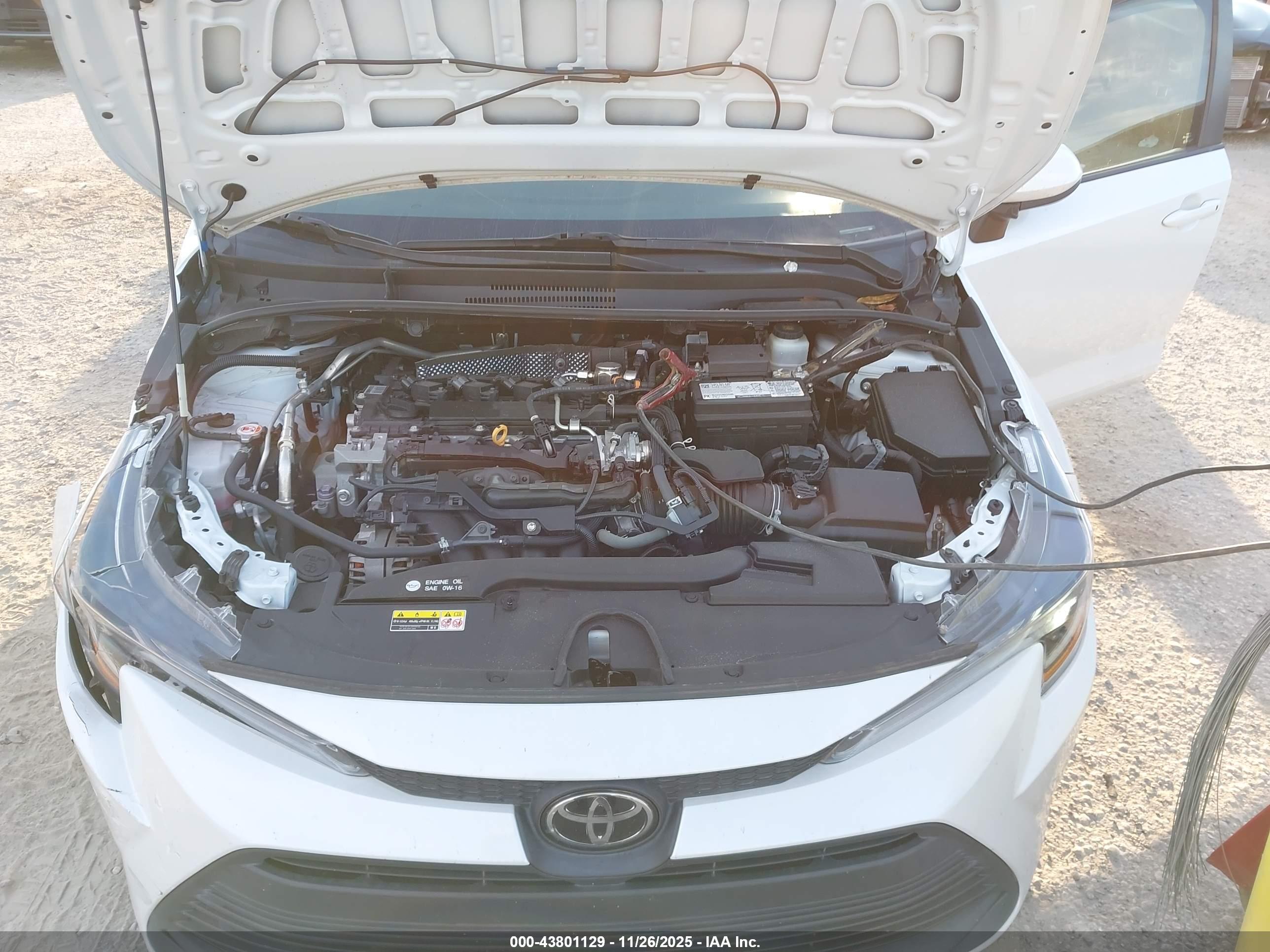 TOYOTA COROLLA image 10