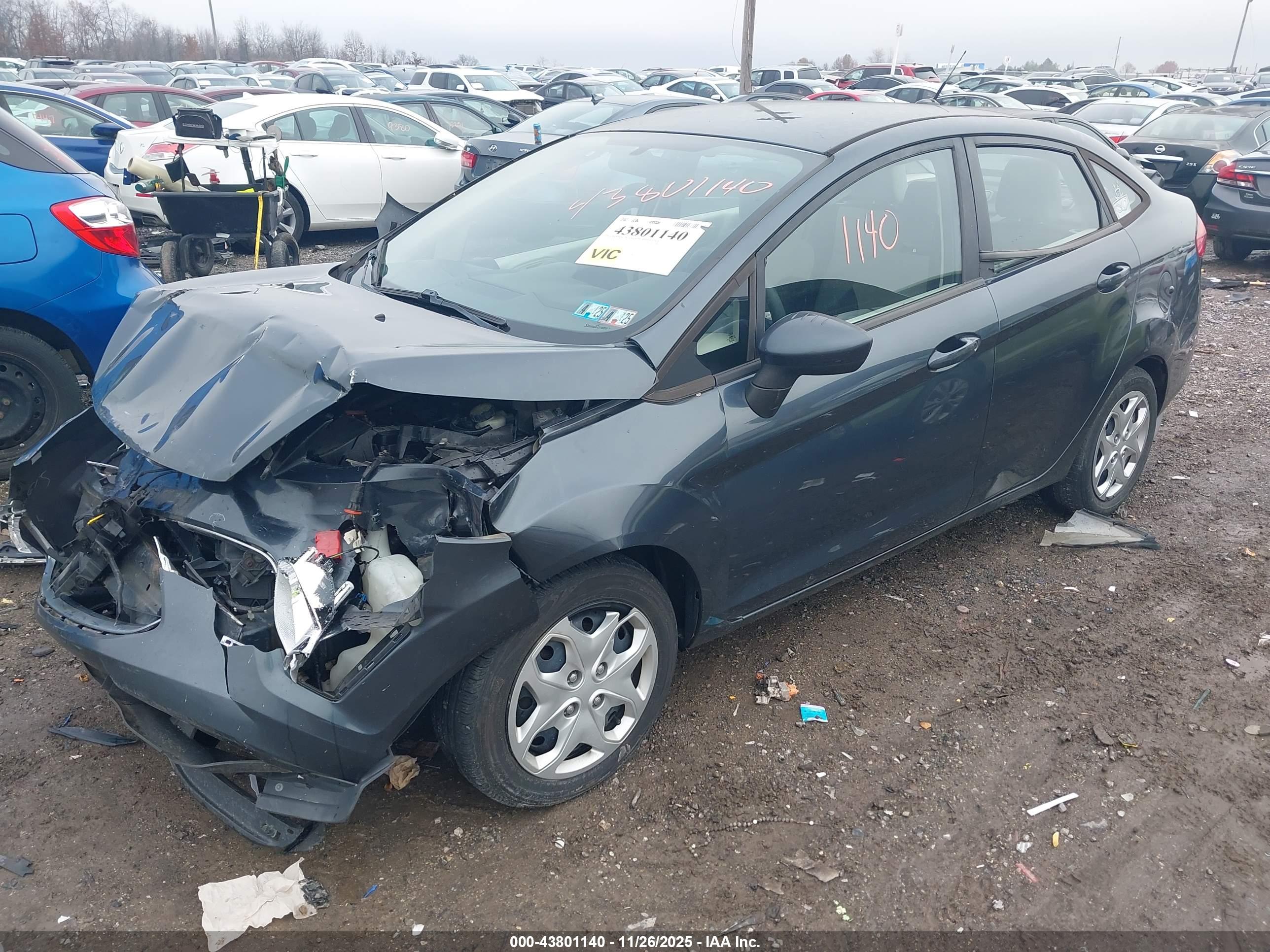 FORD FIESTA image 2