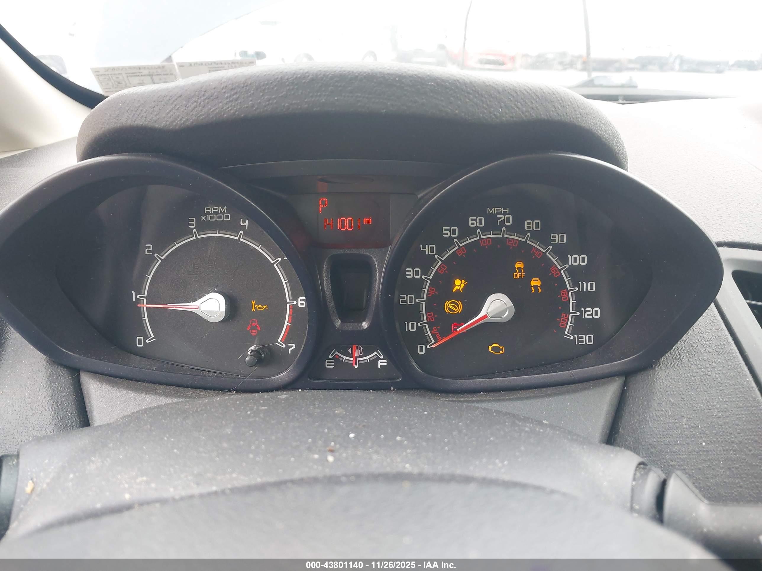 FORD FIESTA image 7