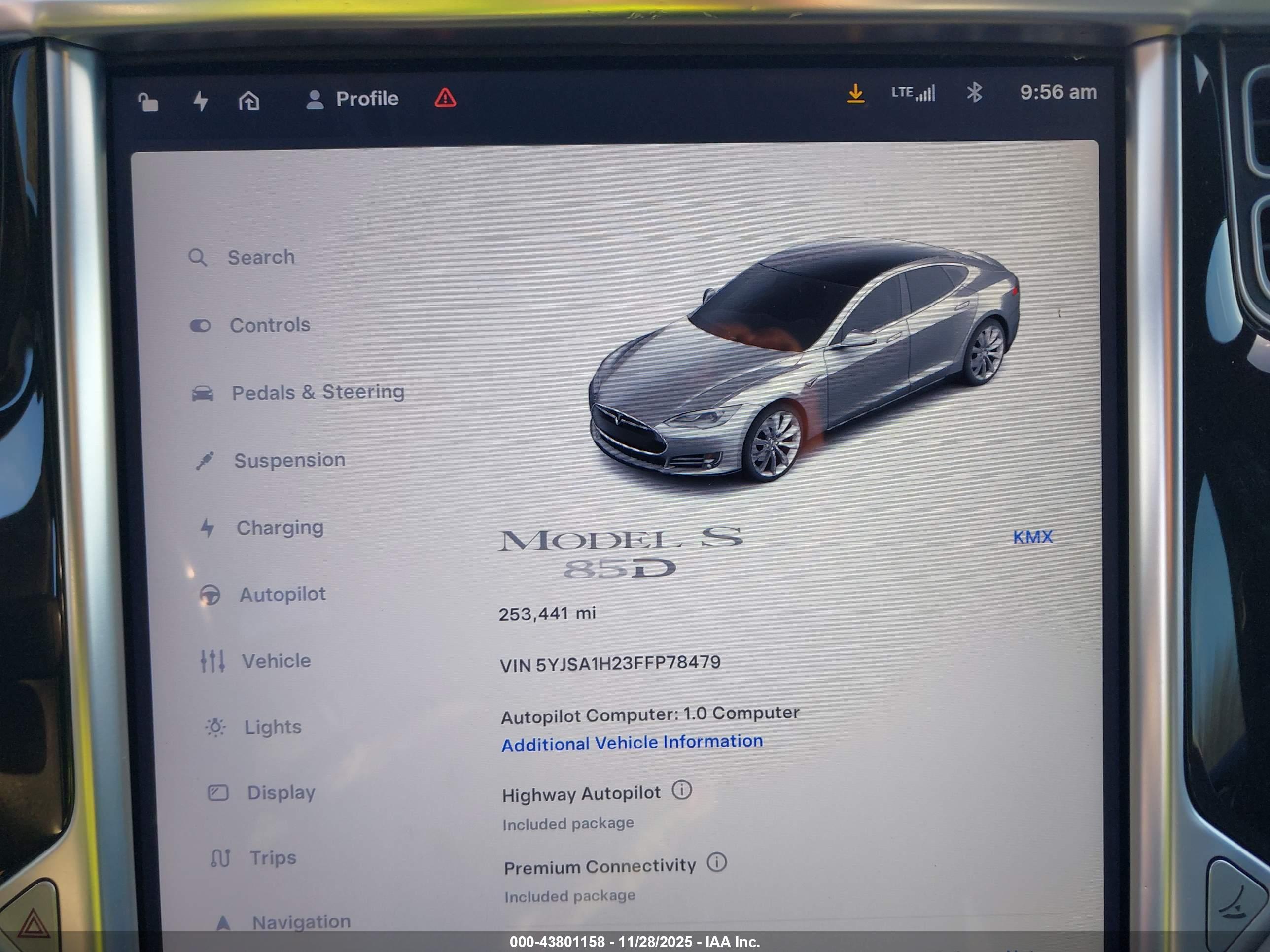 TESLA MODEL image 7