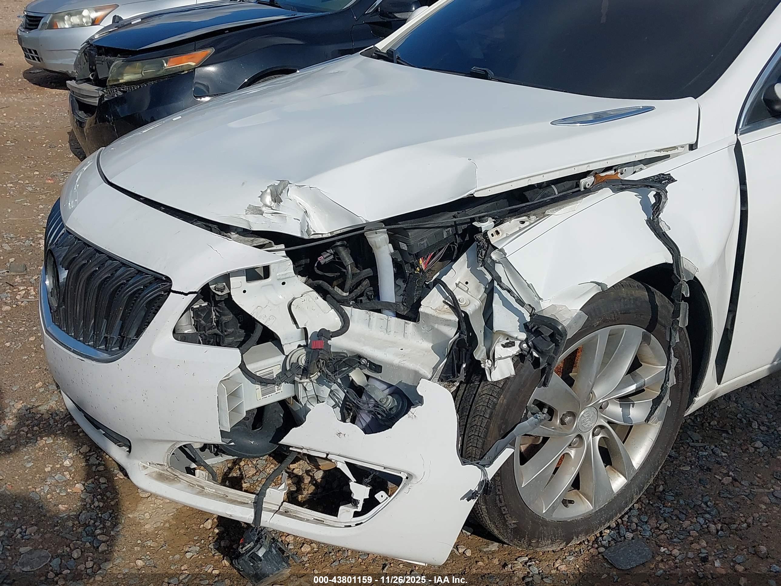 BUICK REGAL image 6
