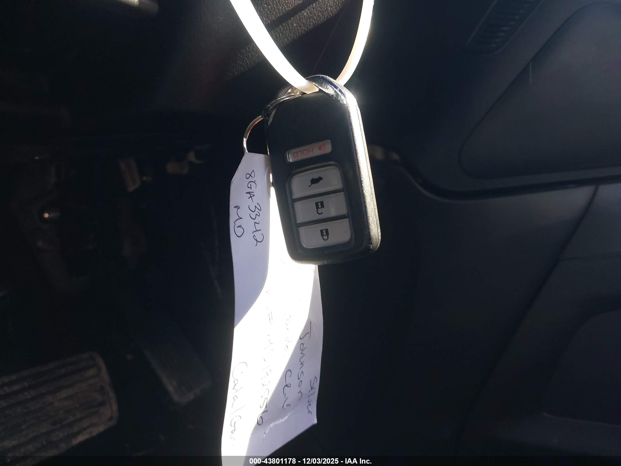 HONDA CR-V image 11