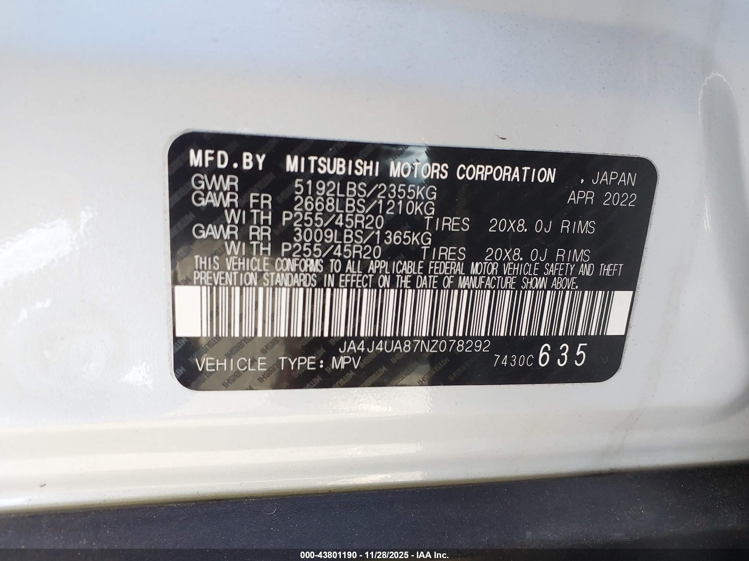 MITSUBISHI OUTLANDER image 9