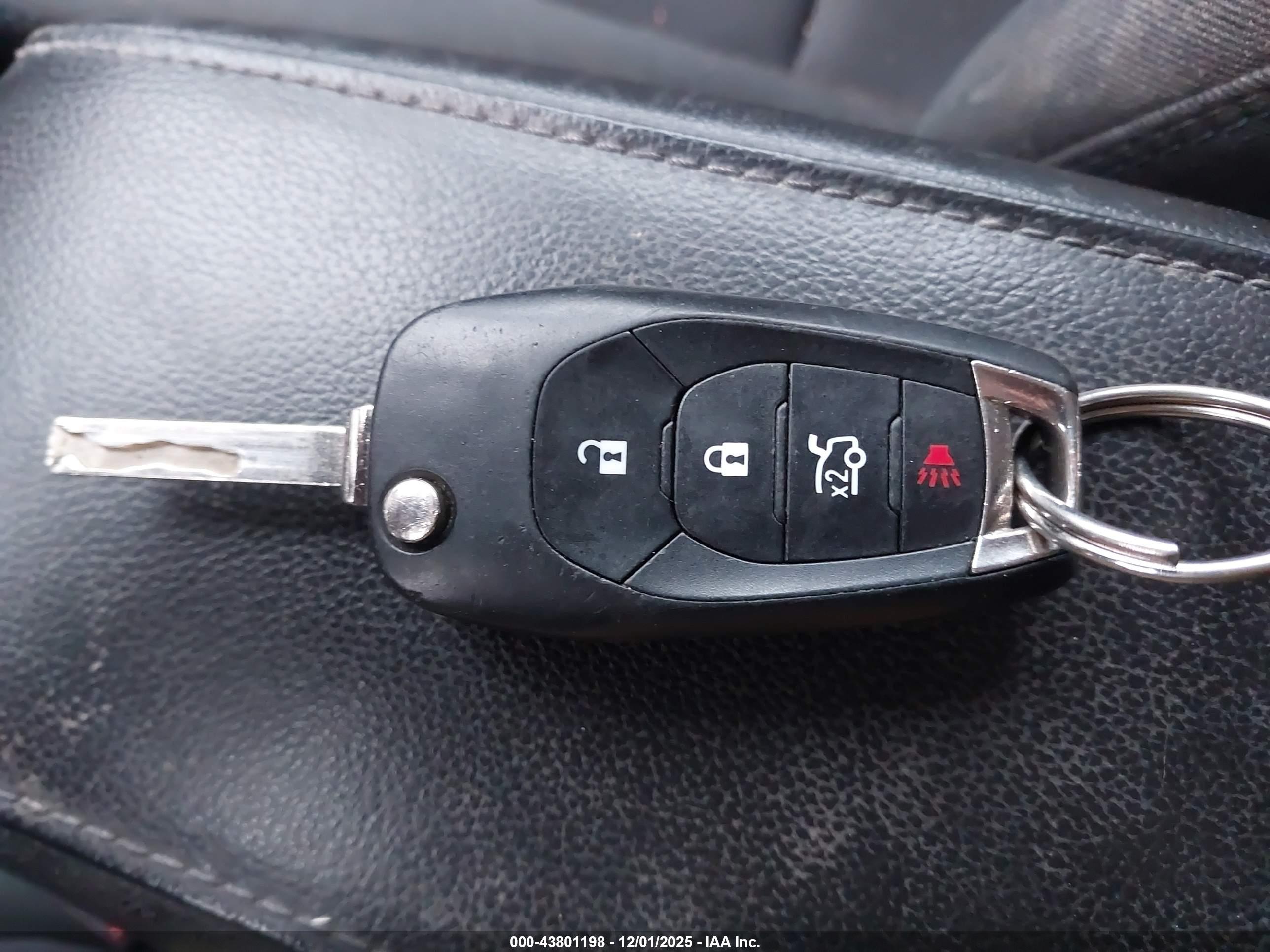 CHEVROLET CRUZE image 11