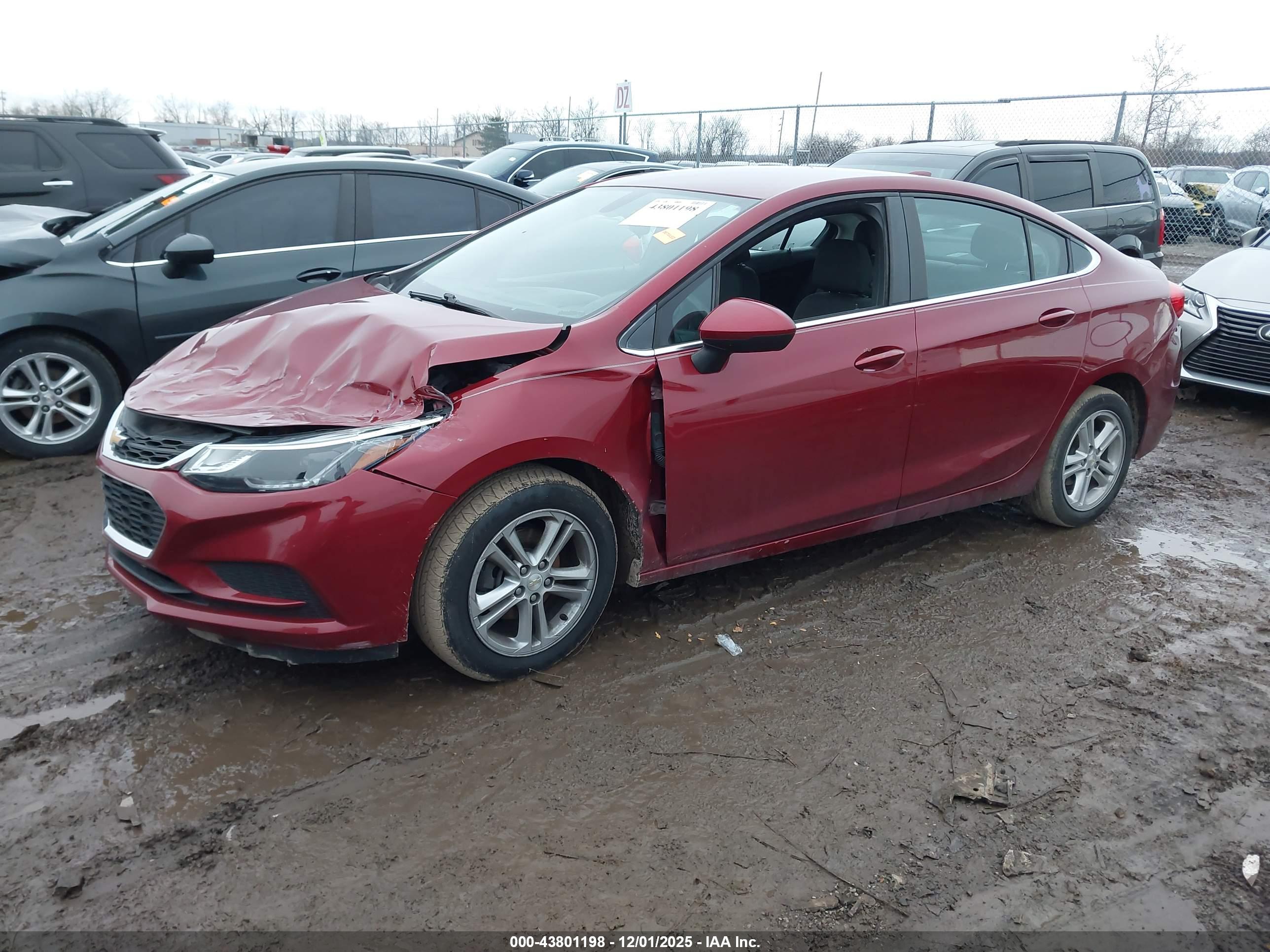 CHEVROLET CRUZE image 2