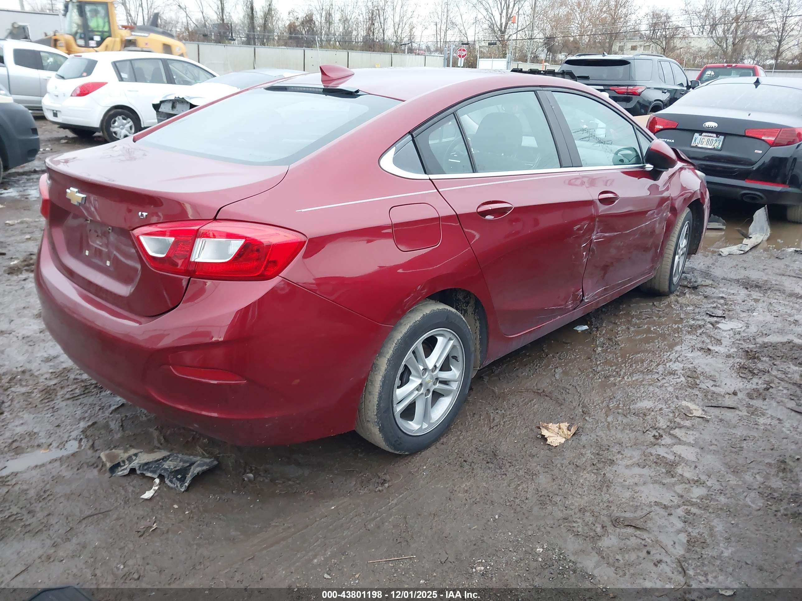 CHEVROLET CRUZE image 4
