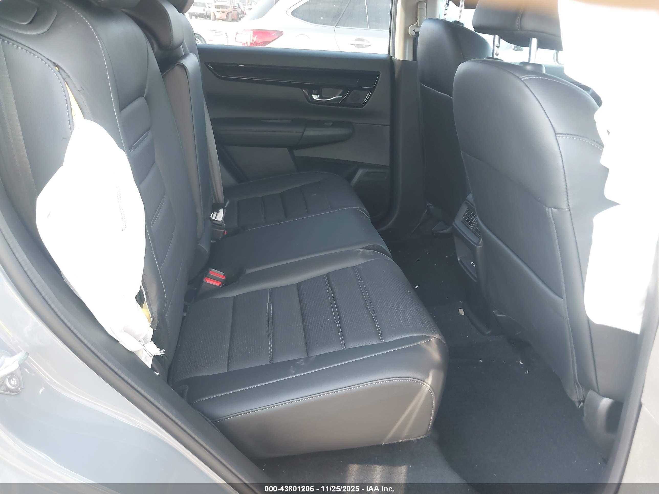 HONDA CR-V image 8