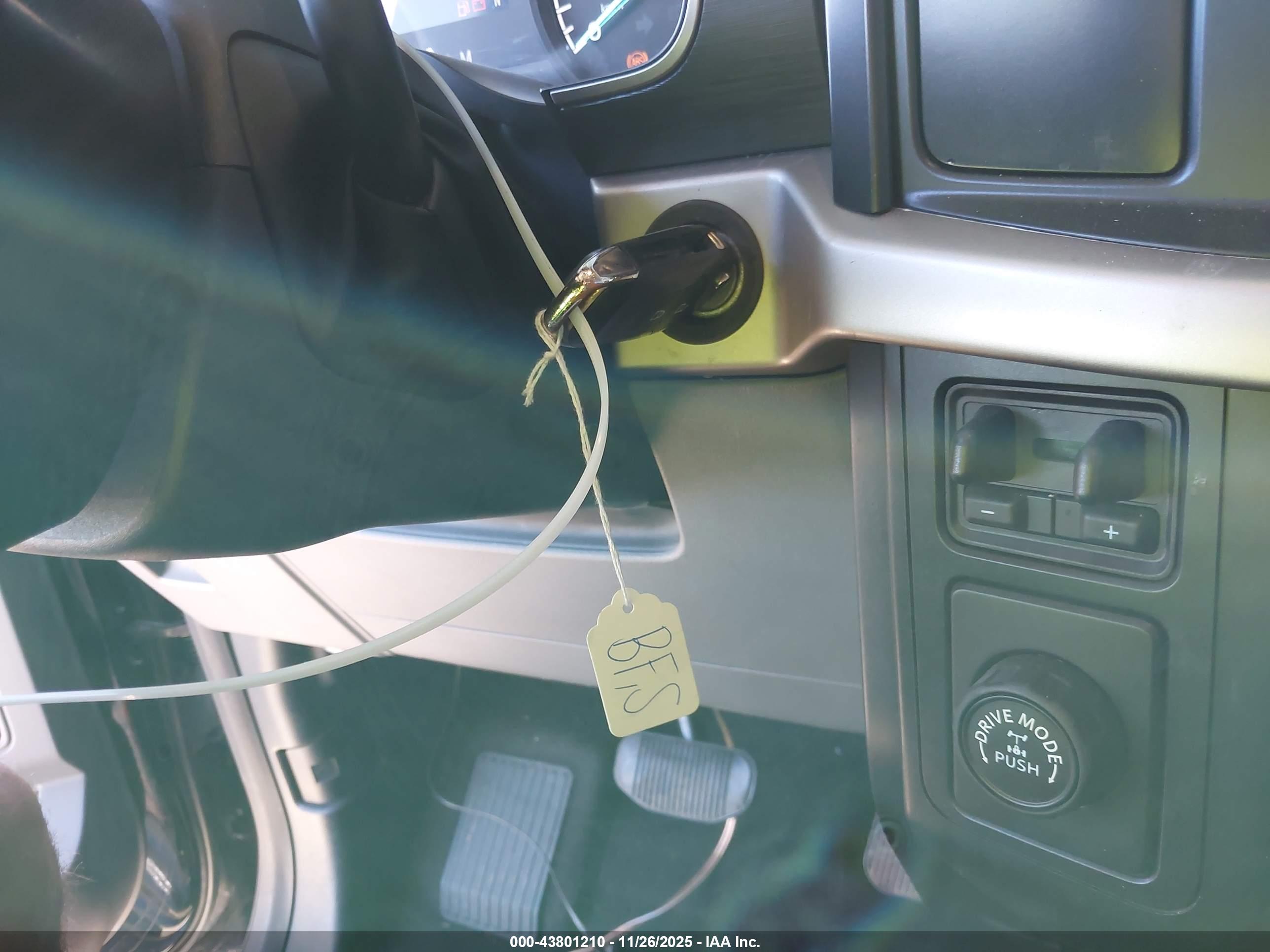 FORD F-150 image 11