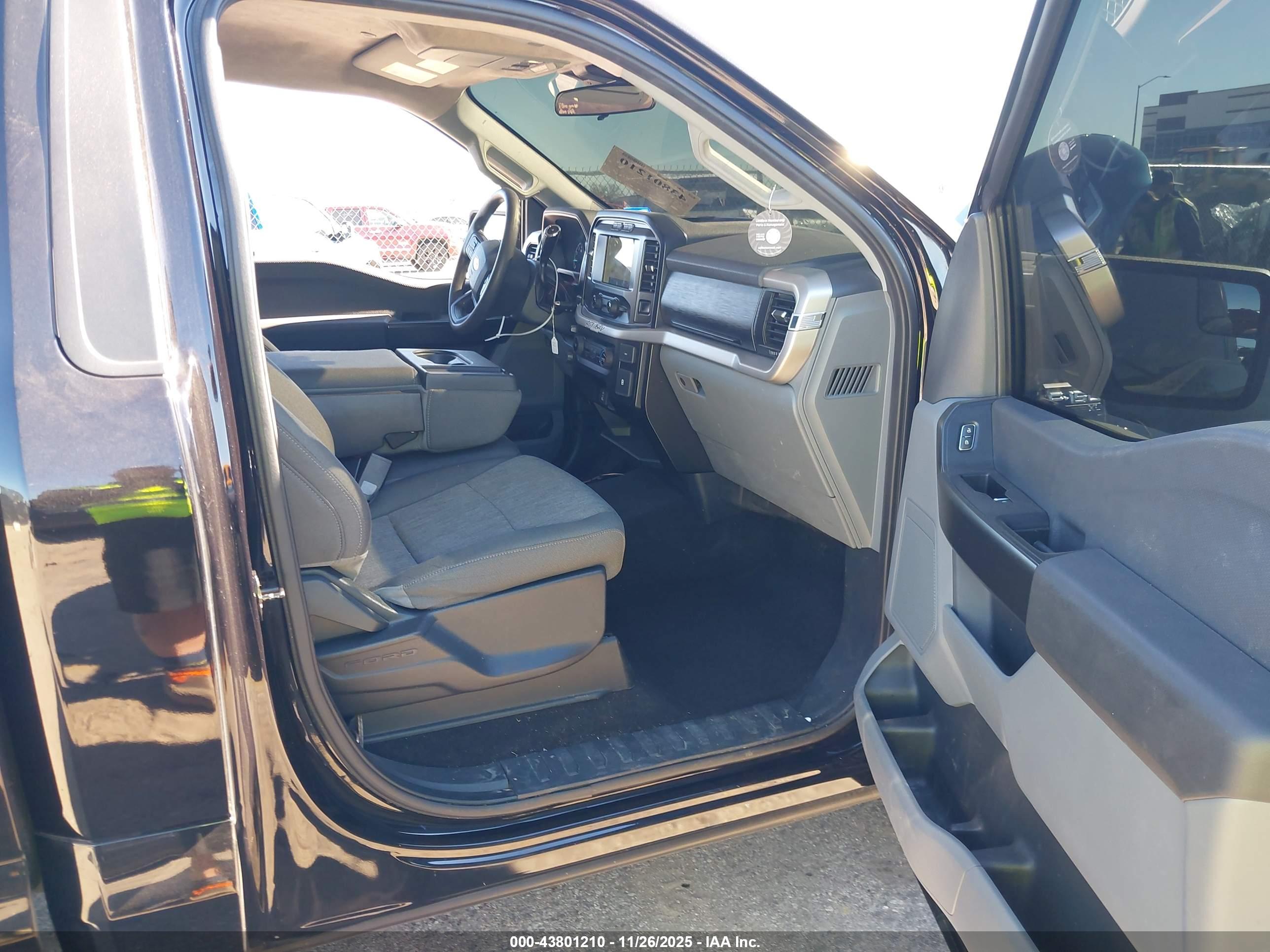 FORD F-150 image 5