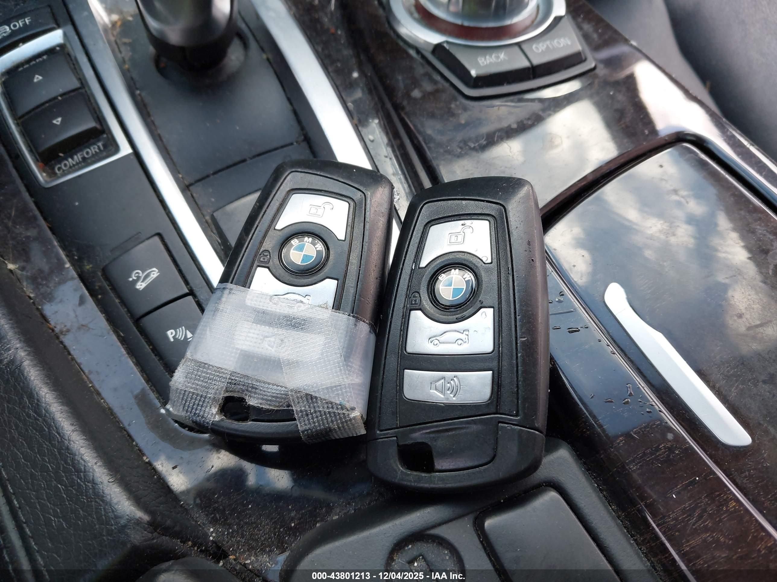 BMW 528I image 11