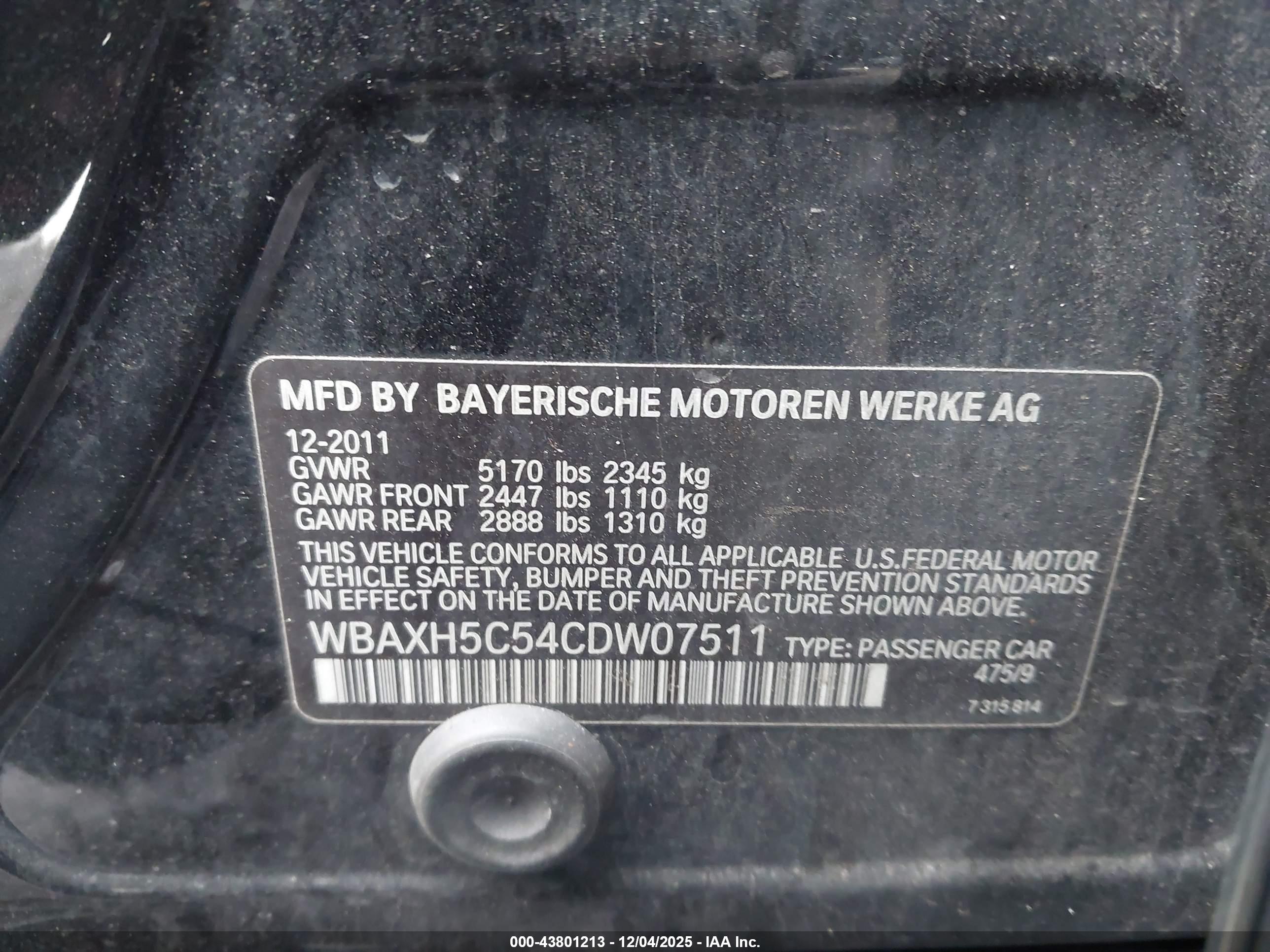 BMW 528I image 9
