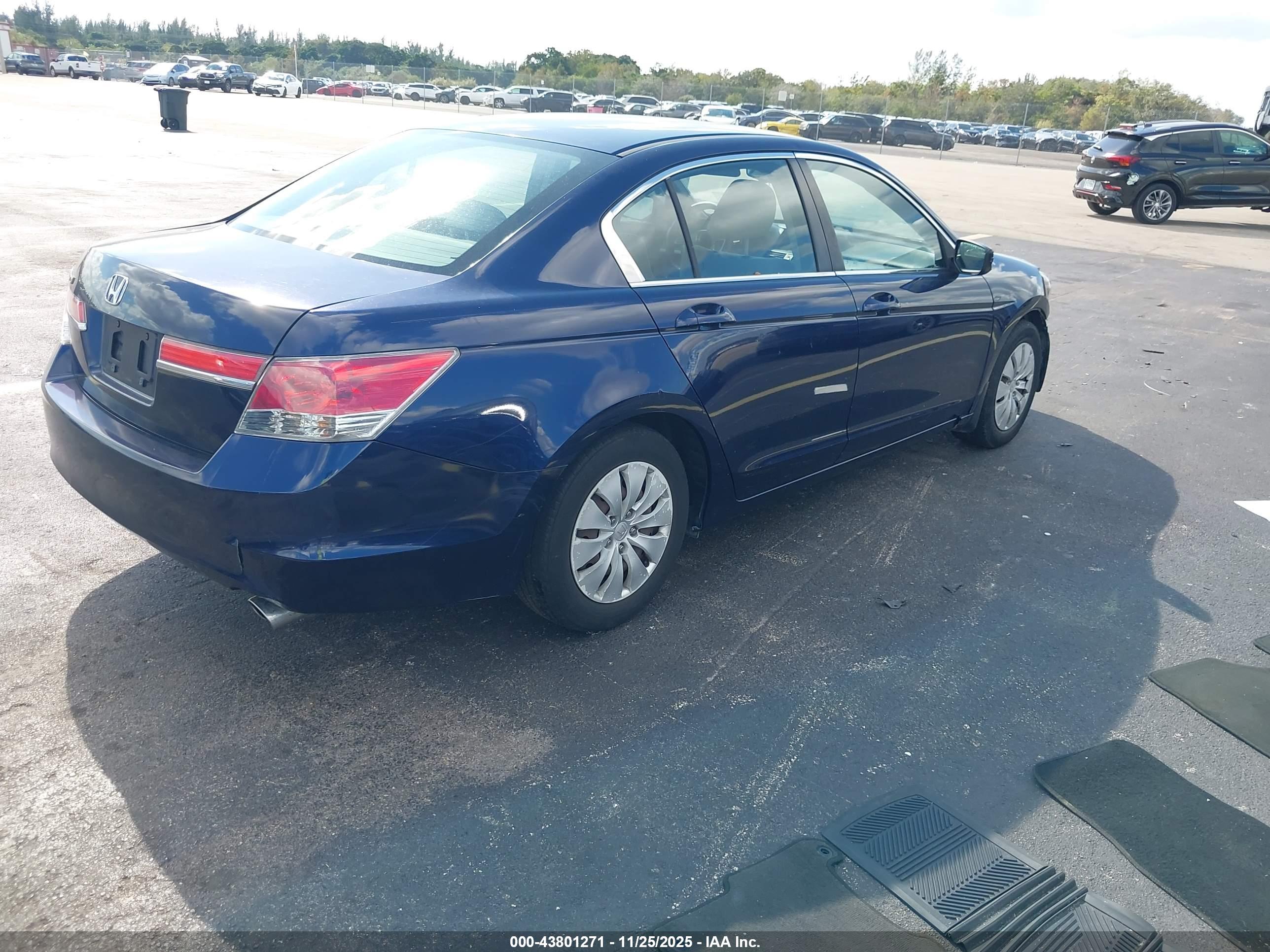 HONDA ACCORD image 4