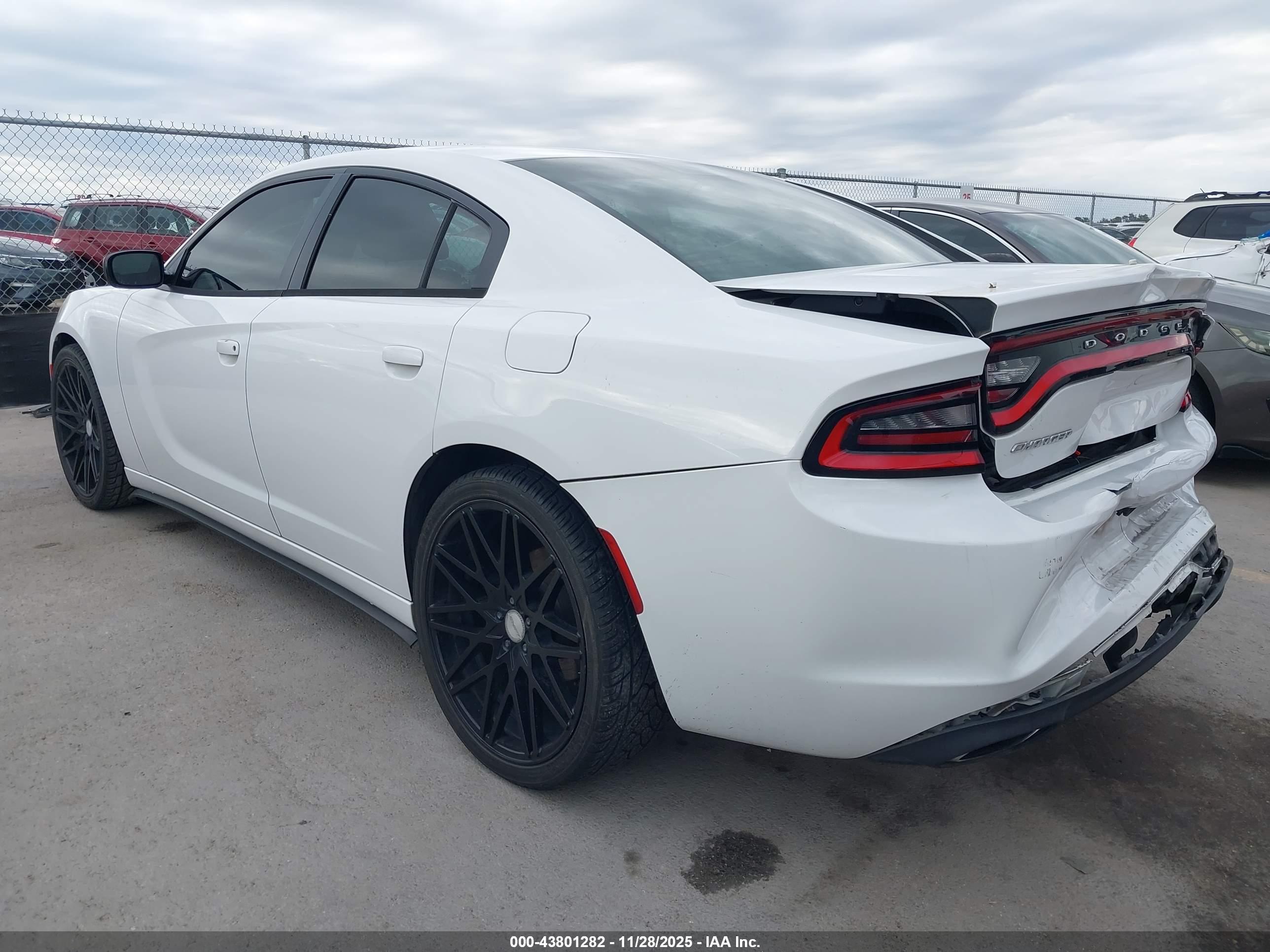 DODGE CHARGER image 3
