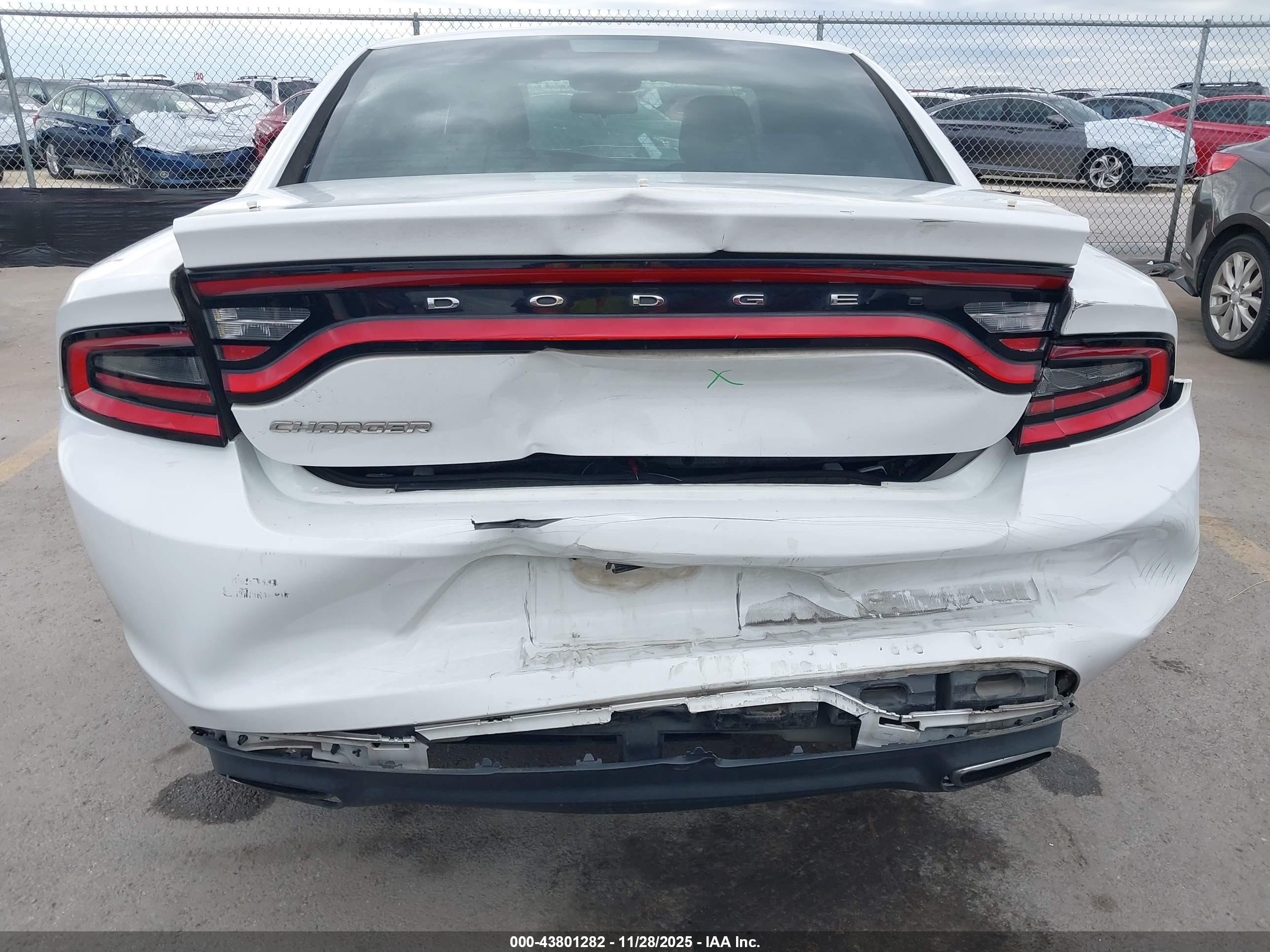 DODGE CHARGER image 6