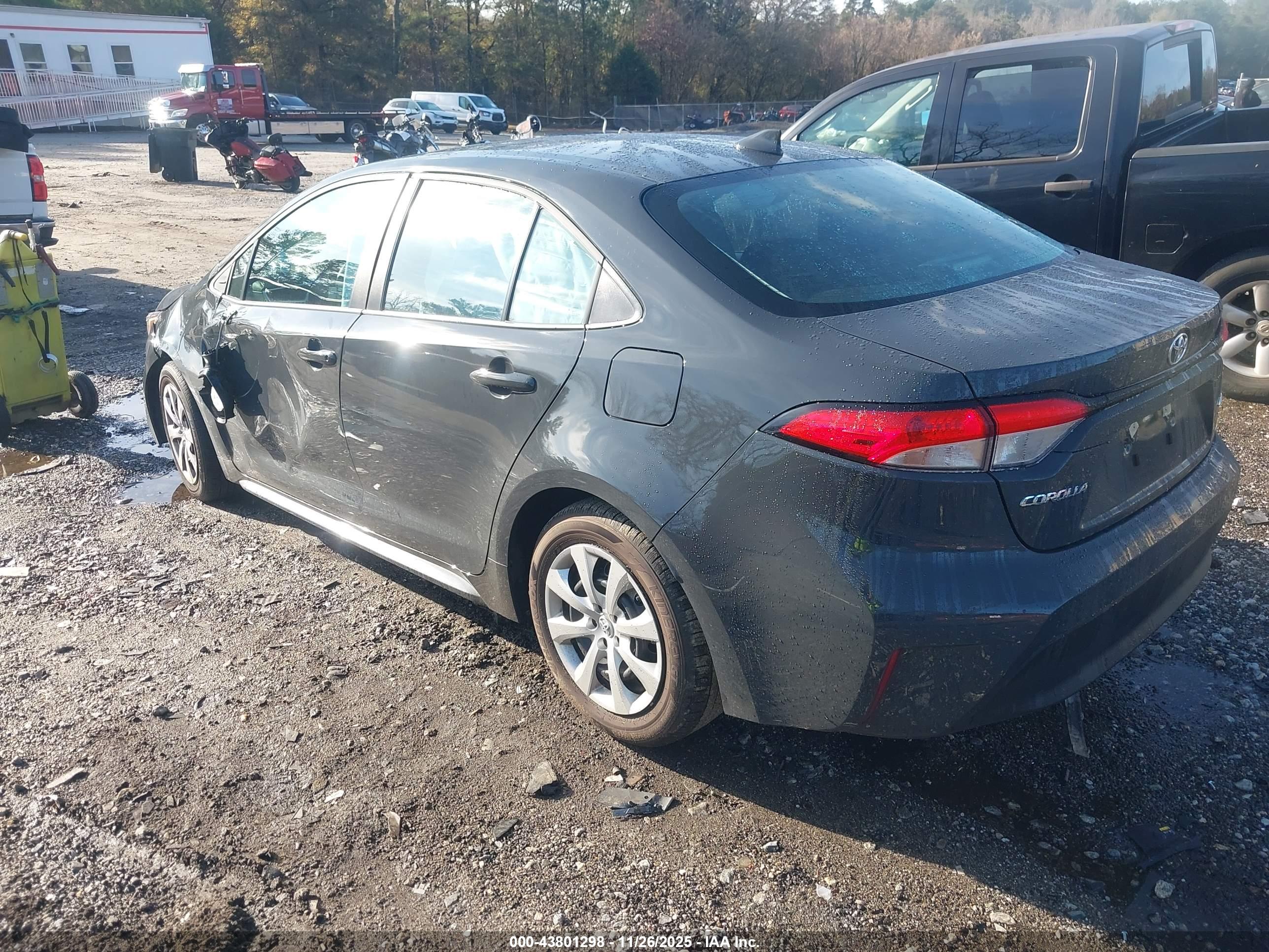 TOYOTA COROLLA image 3