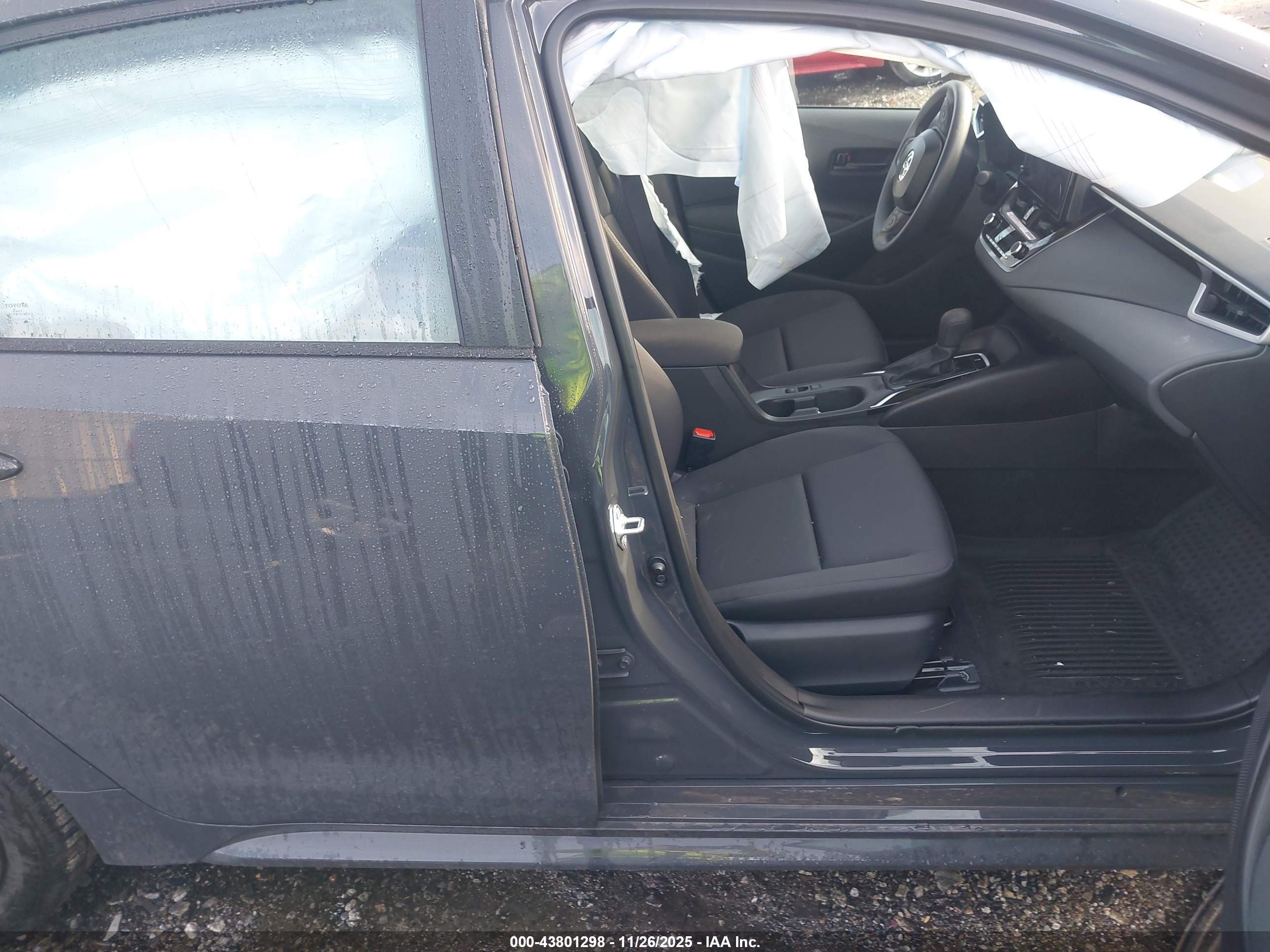 TOYOTA COROLLA image 5